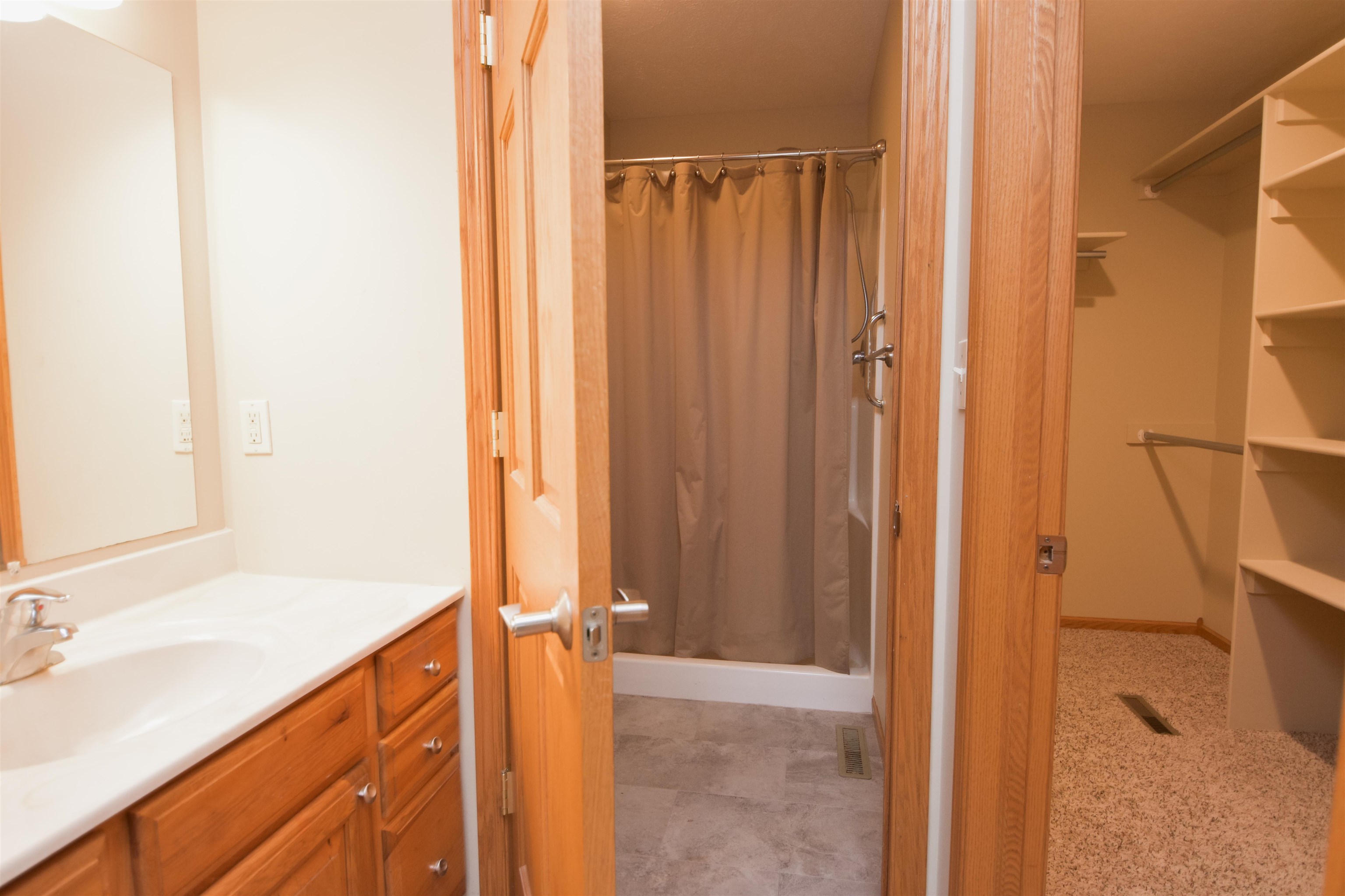 1104 E 56th Street #21, Kearney, Nebraska 68847, 4 Bedroom Bedrooms, ,3 BathroomBathrooms,Residential,for Sale,1104 E 56th Street #21,20261431
