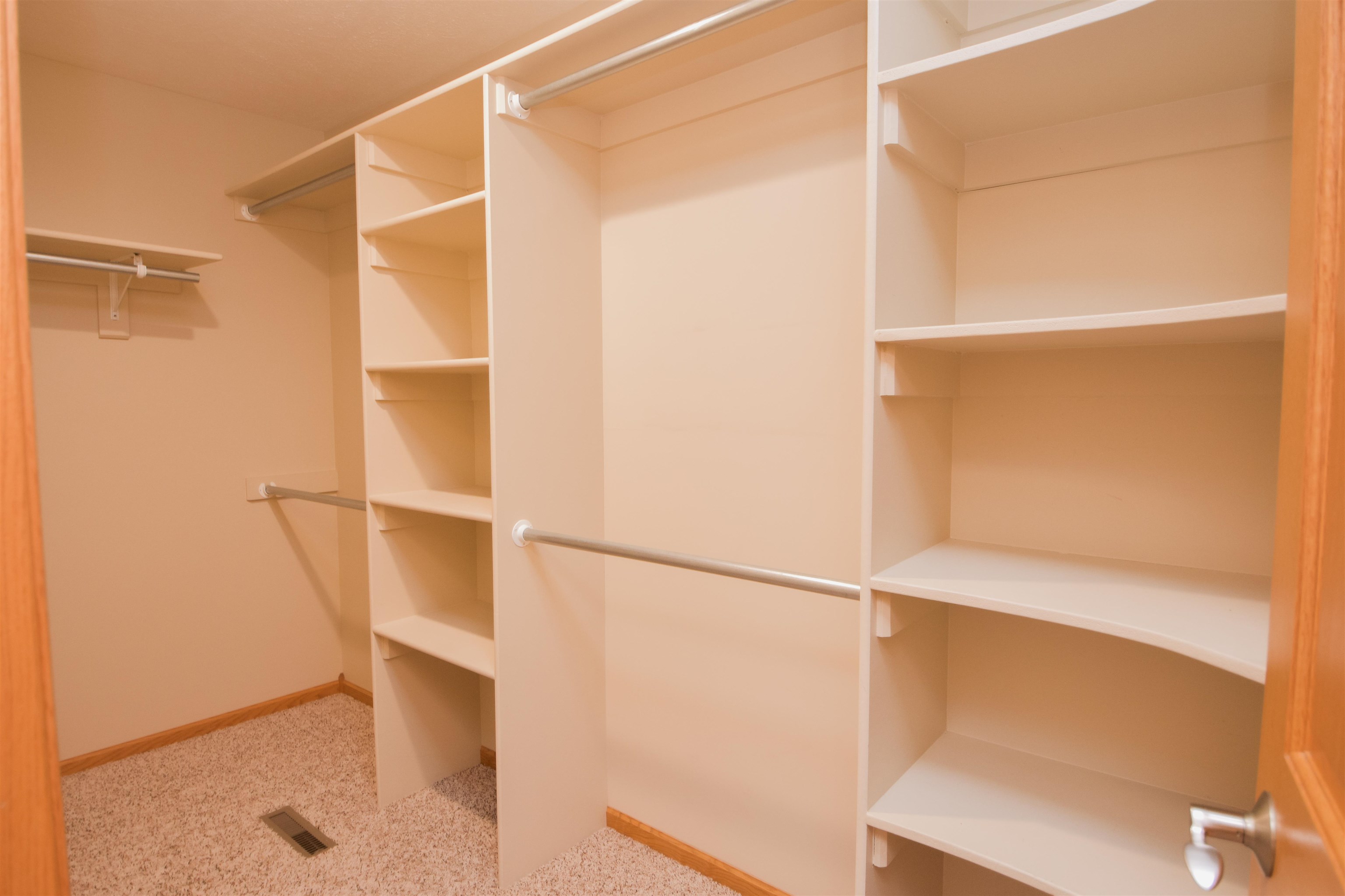 1104 E 56th Street #21, Kearney, Nebraska 68847, 4 Bedroom Bedrooms, ,3 BathroomBathrooms,Residential,for Sale,1104 E 56th Street #21,20261431
