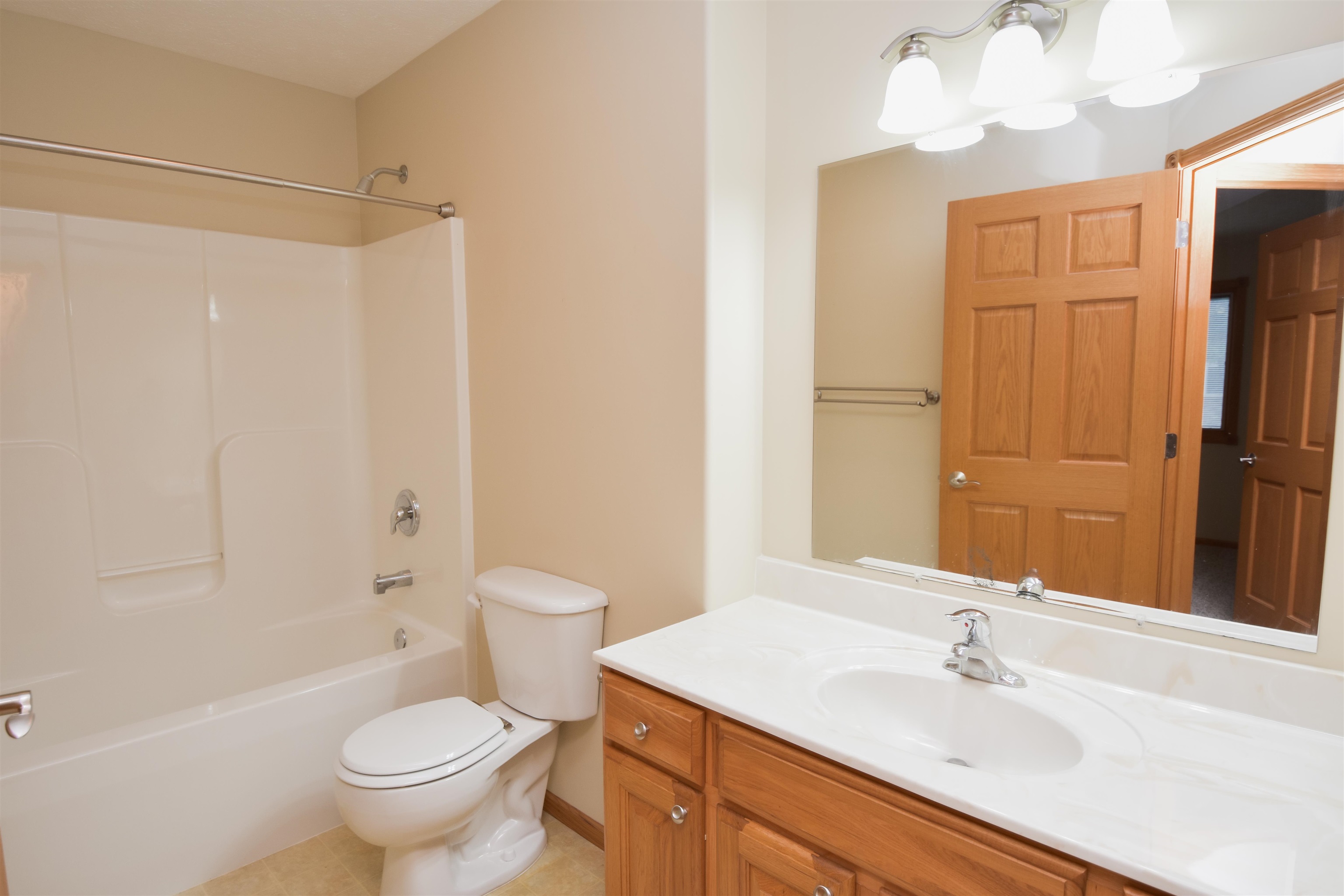 1104 E 56th Street #21, Kearney, Nebraska 68847, 4 Bedroom Bedrooms, ,3 BathroomBathrooms,Residential,for Sale,1104 E 56th Street #21,20261431