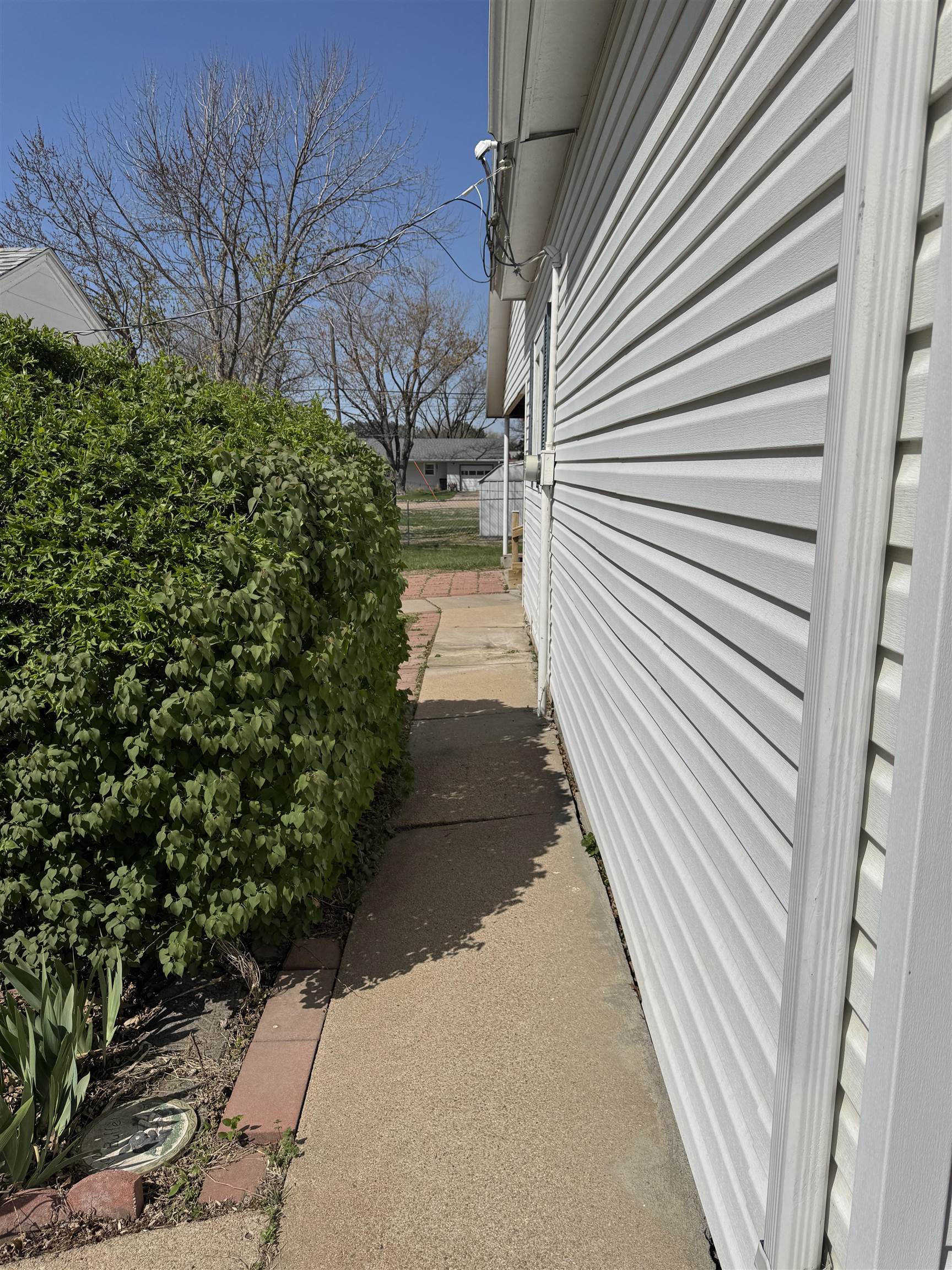 801 John St., Alma, Nebraska 68920, 2 Bedroom Bedrooms, ,2 BathroomBathrooms,Residential,for Sale,801 John St.,20260404
