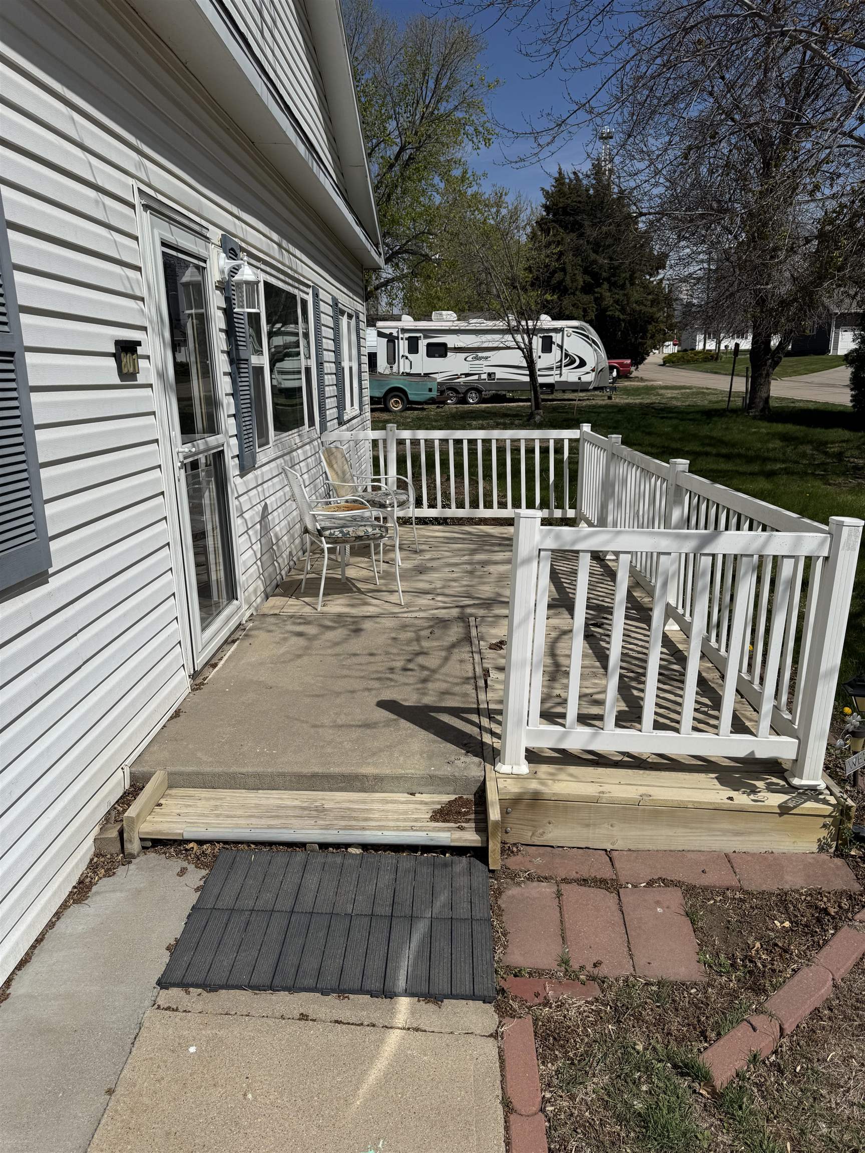 801 John St., Alma, Nebraska 68920, 2 Bedroom Bedrooms, ,2 BathroomBathrooms,Residential,for Sale,801 John St.,20260404