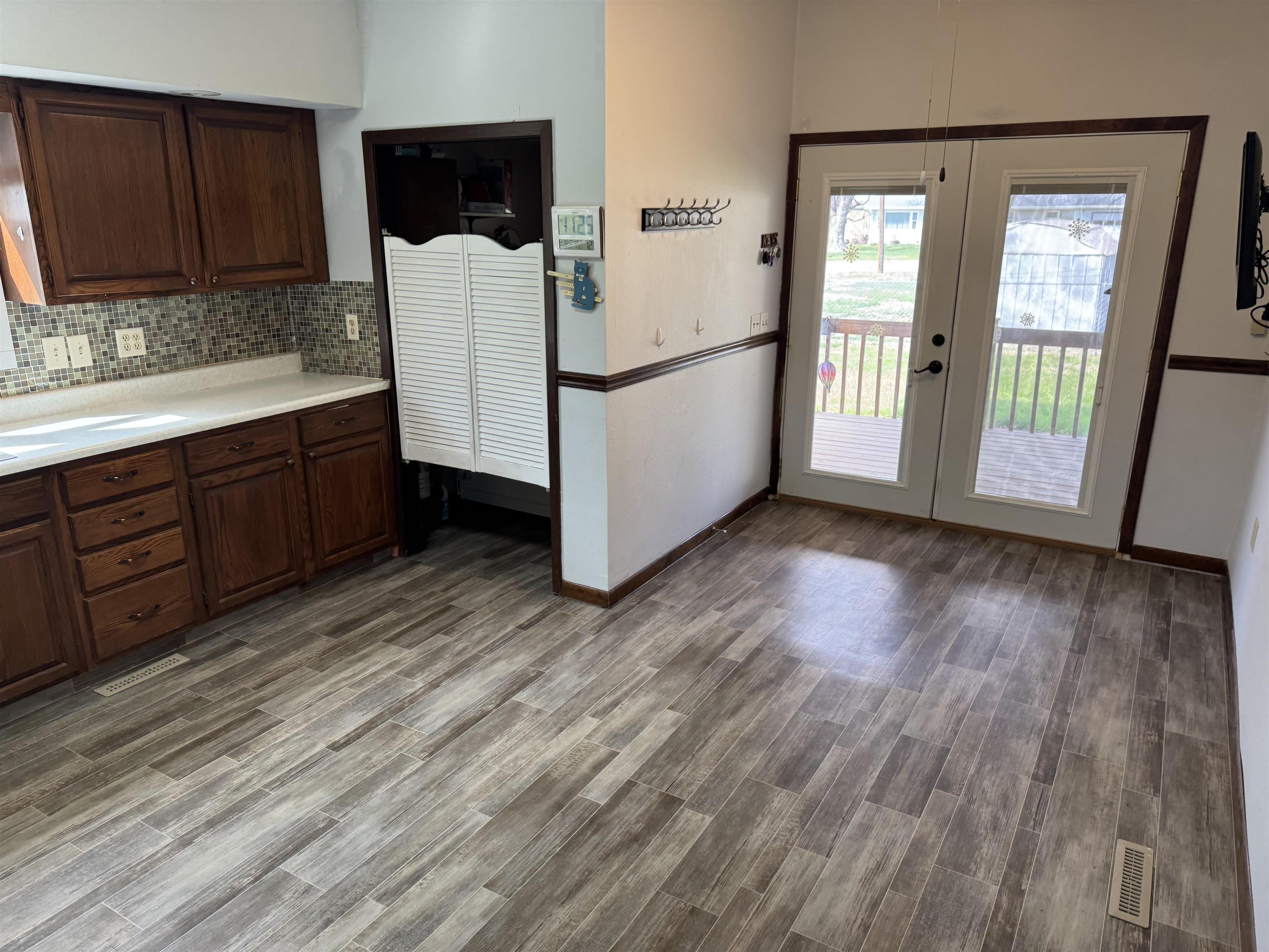 801 John St., Alma, Nebraska 68920, 2 Bedroom Bedrooms, ,2 BathroomBathrooms,Residential,for Sale,801 John St.,20260404