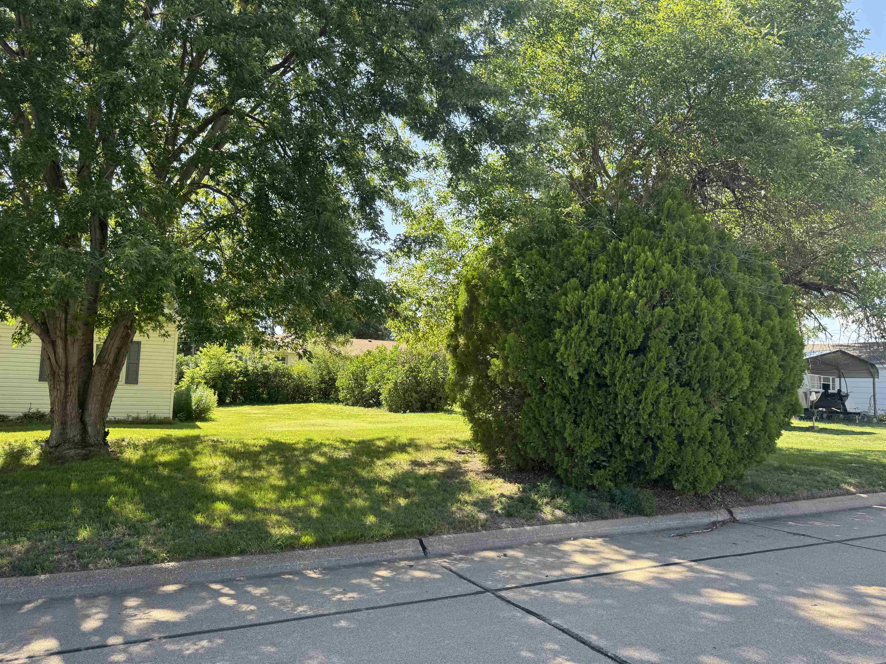 801 John St., Alma, Nebraska 68920, 2 Bedroom Bedrooms, ,2 BathroomBathrooms,Residential,for Sale,801 John St.,20260404