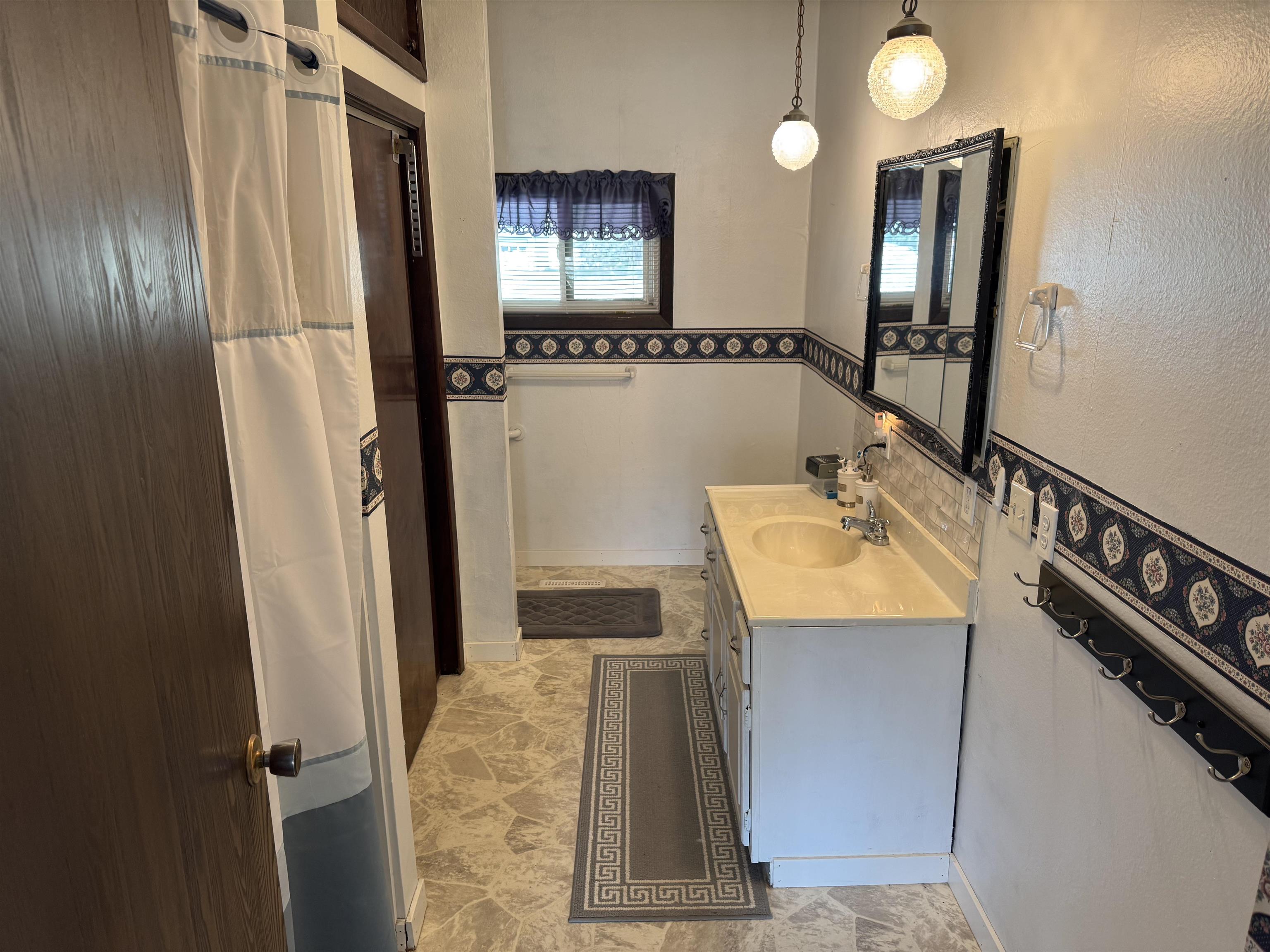 801 John St., Alma, Nebraska 68920, 2 Bedroom Bedrooms, ,2 BathroomBathrooms,Residential,for Sale,801 John St.,20260404