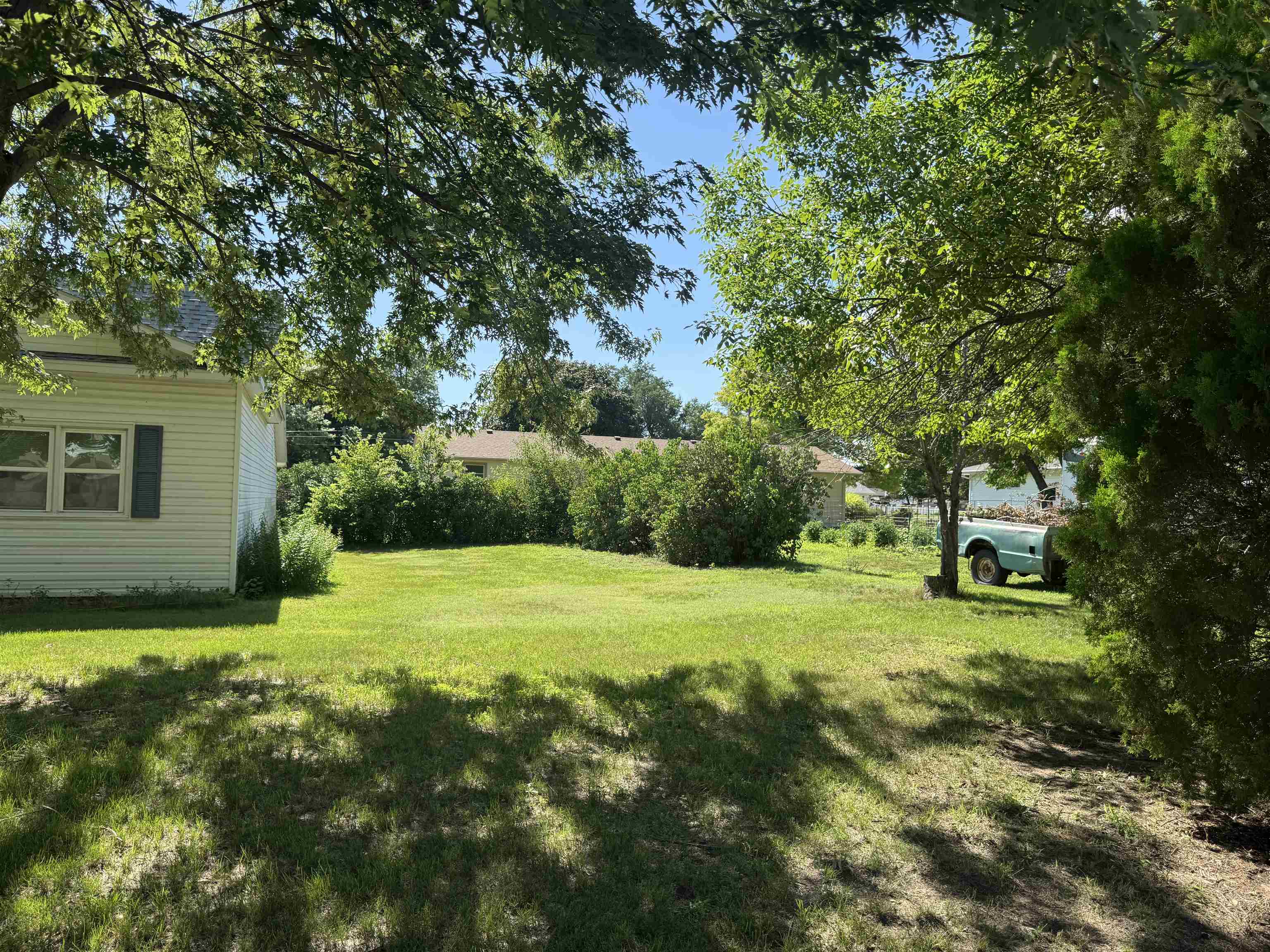 801 John St., Alma, Nebraska 68920, 2 Bedroom Bedrooms, ,2 BathroomBathrooms,Residential,for Sale,801 John St.,20260404