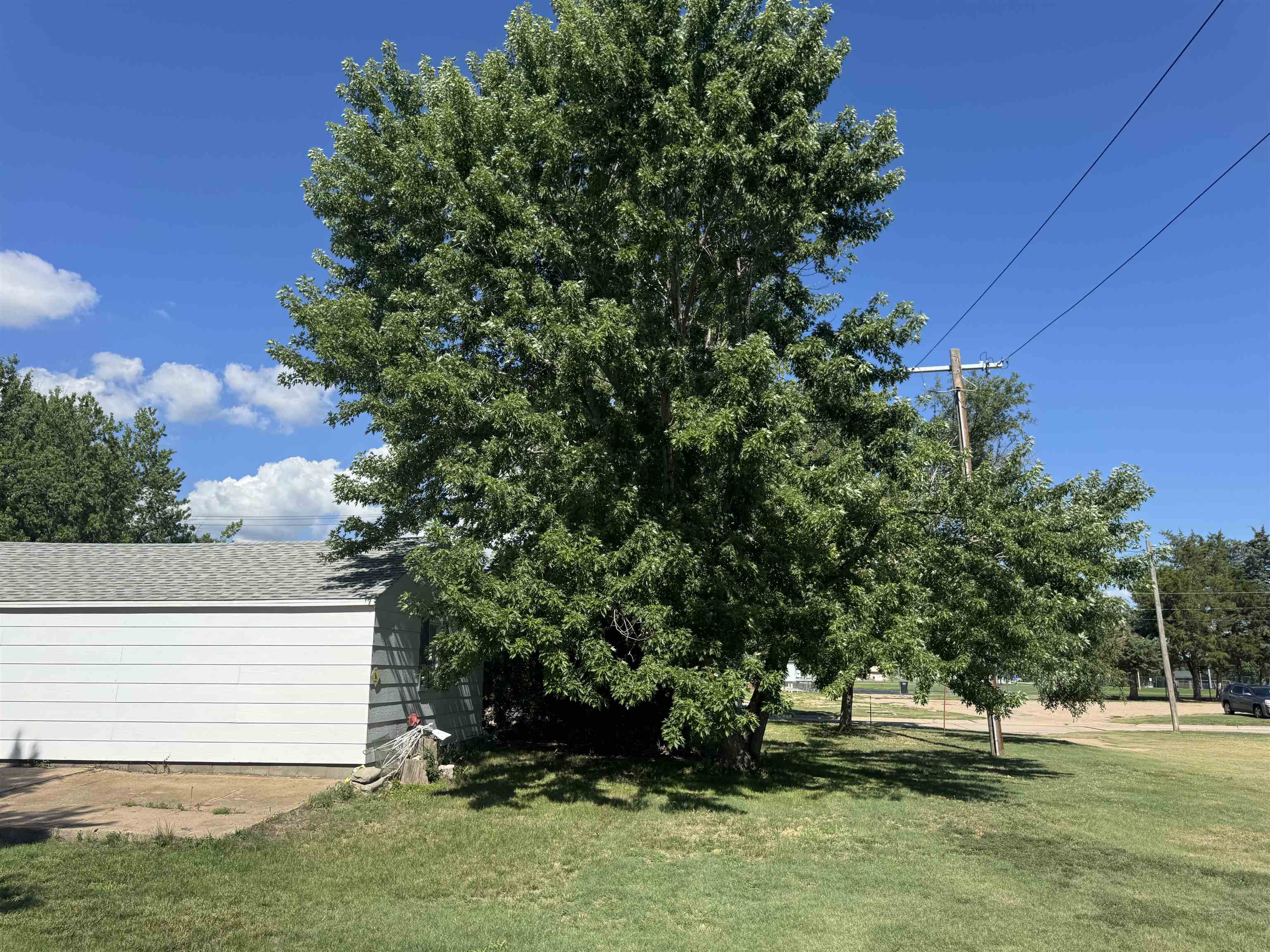 801 John St., Alma, Nebraska 68920, 2 Bedroom Bedrooms, ,2 BathroomBathrooms,Residential,for Sale,801 John St.,20260404