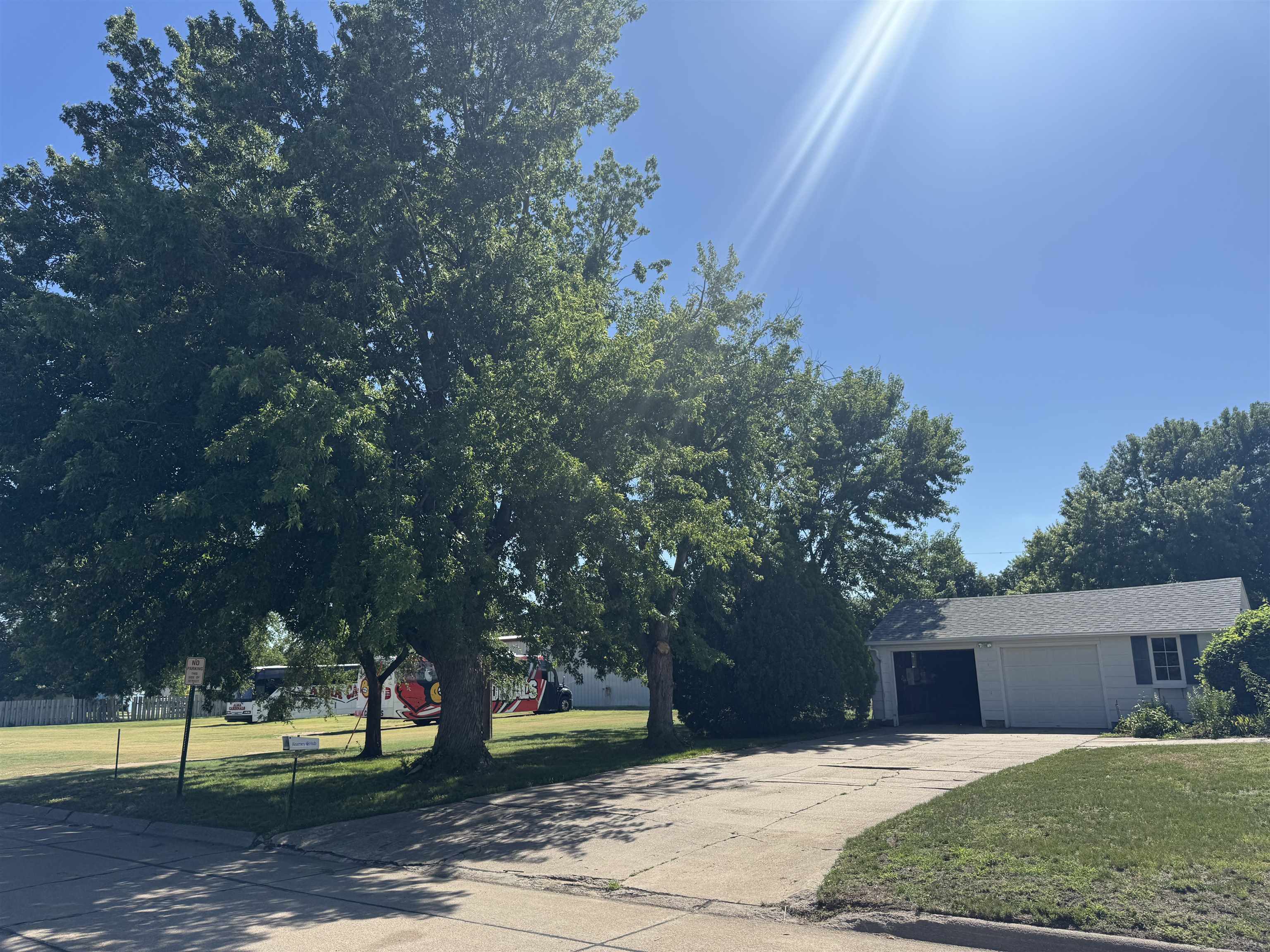 801 John St., Alma, Nebraska 68920, 2 Bedroom Bedrooms, ,2 BathroomBathrooms,Residential,for Sale,801 John St.,20260404