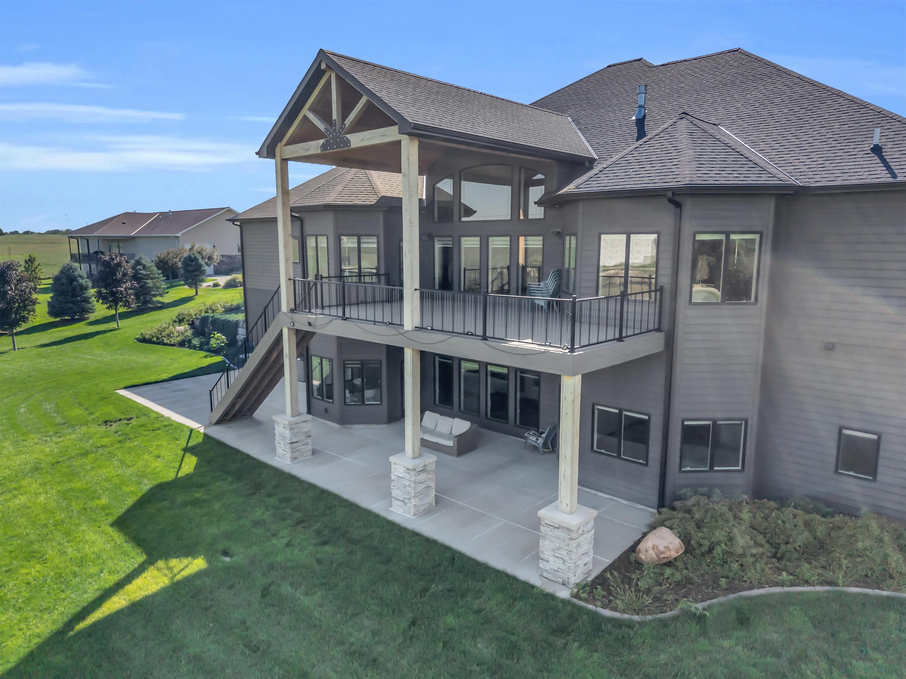 5903 6th Avenue, Kearney, Nebraska 68845-000, 6 Bedroom Bedrooms, ,6 BathroomBathrooms,Residential,for Sale,5903 6th Avenue,20261307