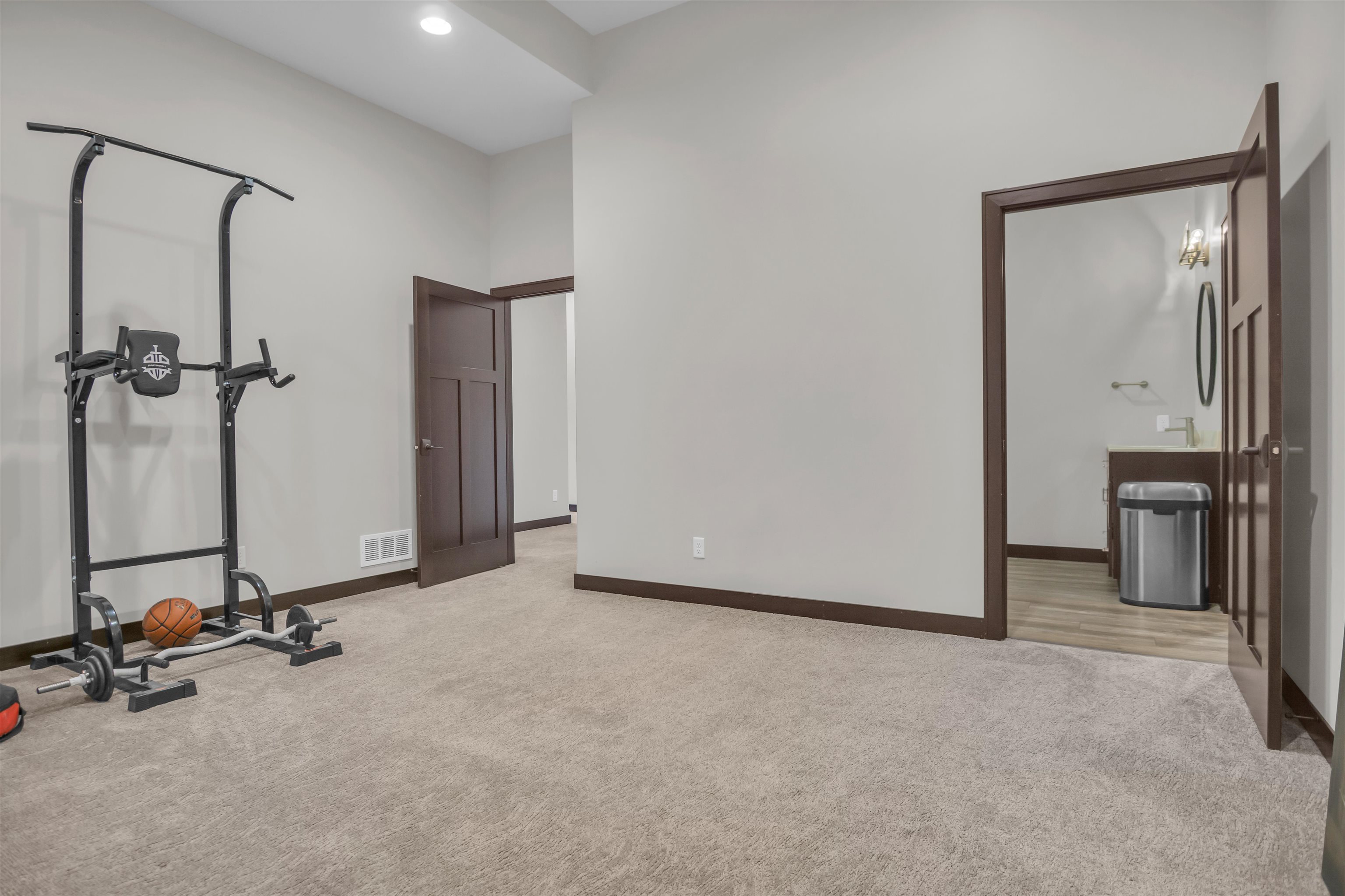5903 6th Avenue, Kearney, Nebraska 68845-000, 6 Bedroom Bedrooms, ,6 BathroomBathrooms,Residential,for Sale,5903 6th Avenue,20261307