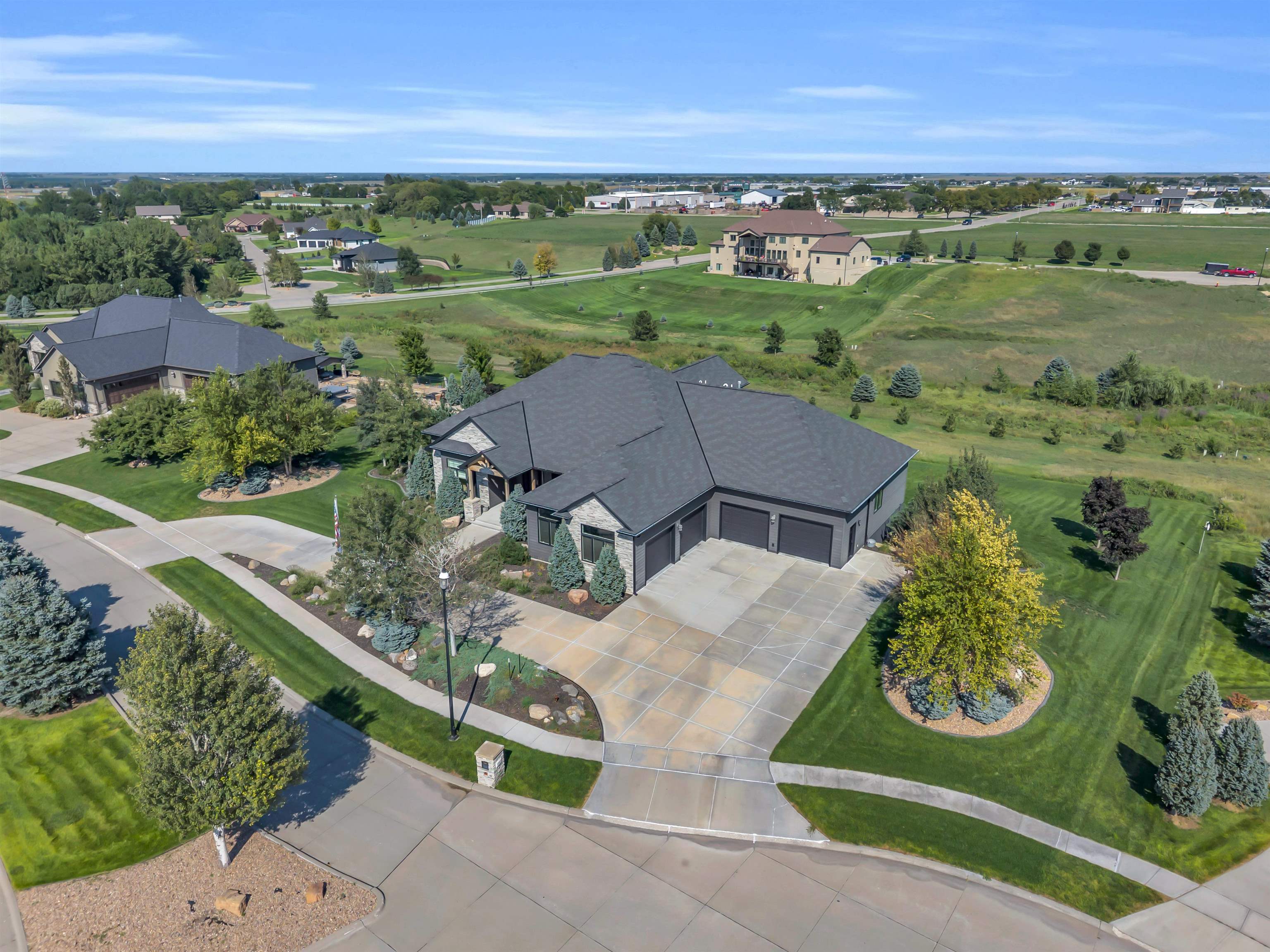 5903 6th Avenue, Kearney, Nebraska 68845-000, 6 Bedroom Bedrooms, ,6 BathroomBathrooms,Residential,for Sale,5903 6th Avenue,20261307