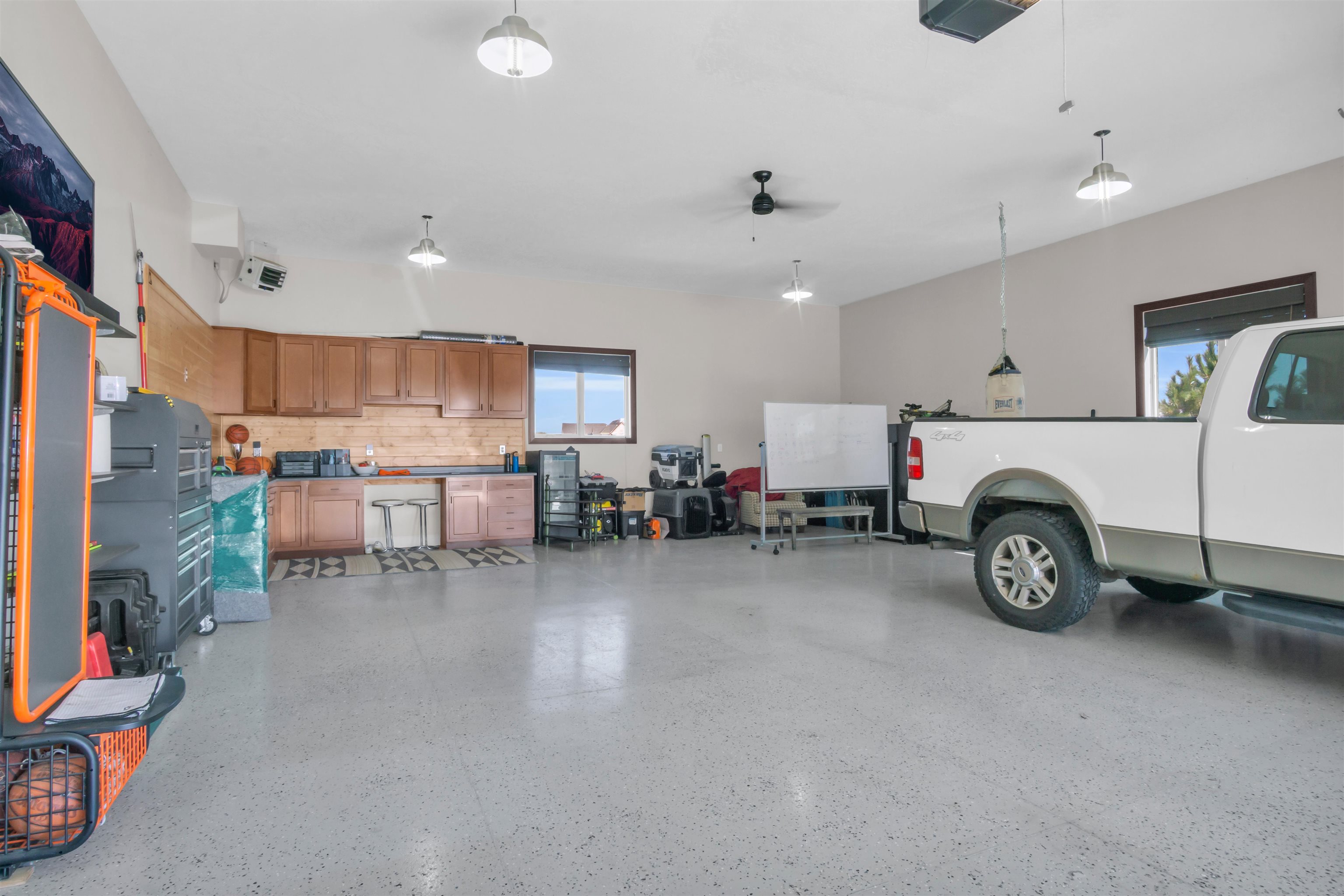 5903 6th Avenue, Kearney, Nebraska 68845-000, 6 Bedroom Bedrooms, ,6 BathroomBathrooms,Residential,for Sale,5903 6th Avenue,20261307