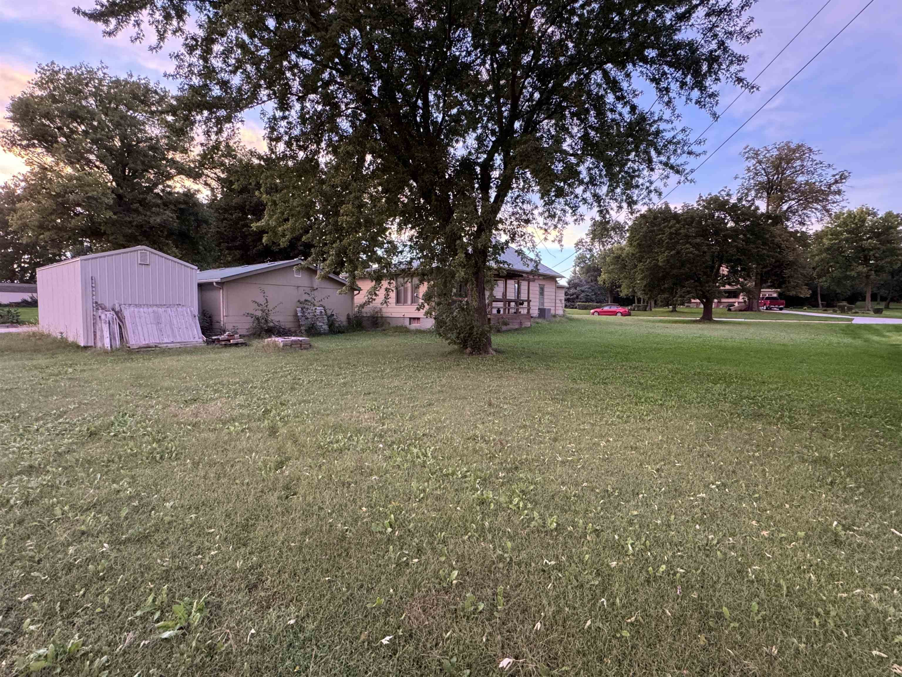 810 W Cedar Street, Sutton, Nebraska 68979, 2 Bedroom Bedrooms, ,2 BathroomBathrooms,Residential,for Sale,810 W Cedar Street,20261442