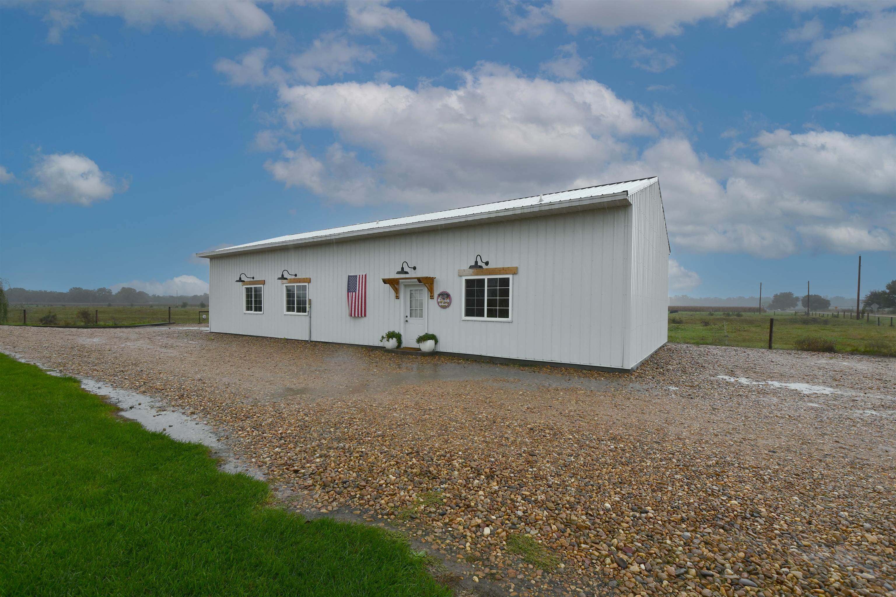 53165 39th Road, Shelton, Nebraska 68876, 4 Bedroom Bedrooms, ,3 BathroomBathrooms,Residential,for Sale,53165 39th Road,20261446