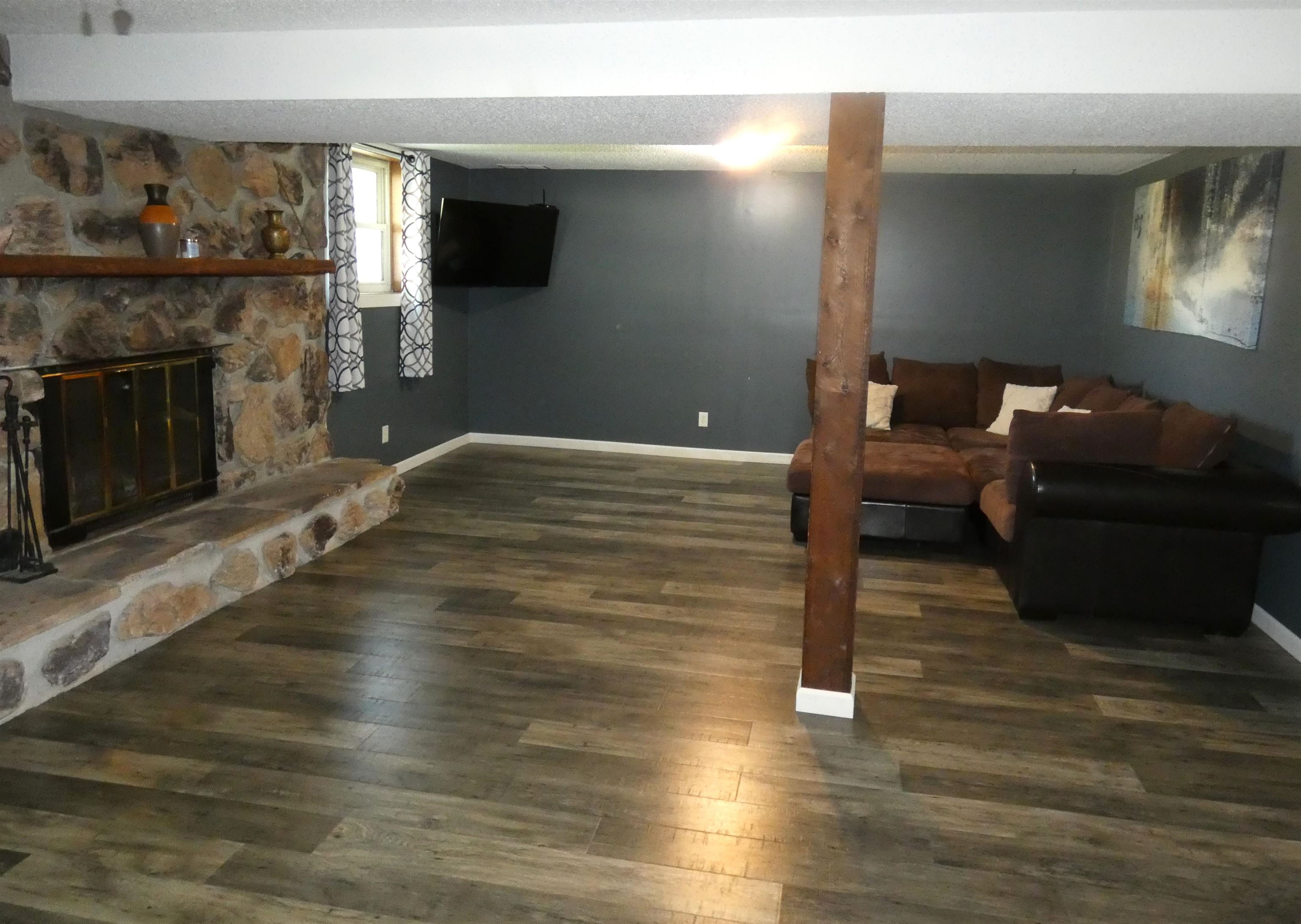 8 Maple Drive, Kearney, Nebraska 68845, 4 Bedroom Bedrooms, ,2 BathroomBathrooms,Residential,for Sale,8 Maple Drive,20261445