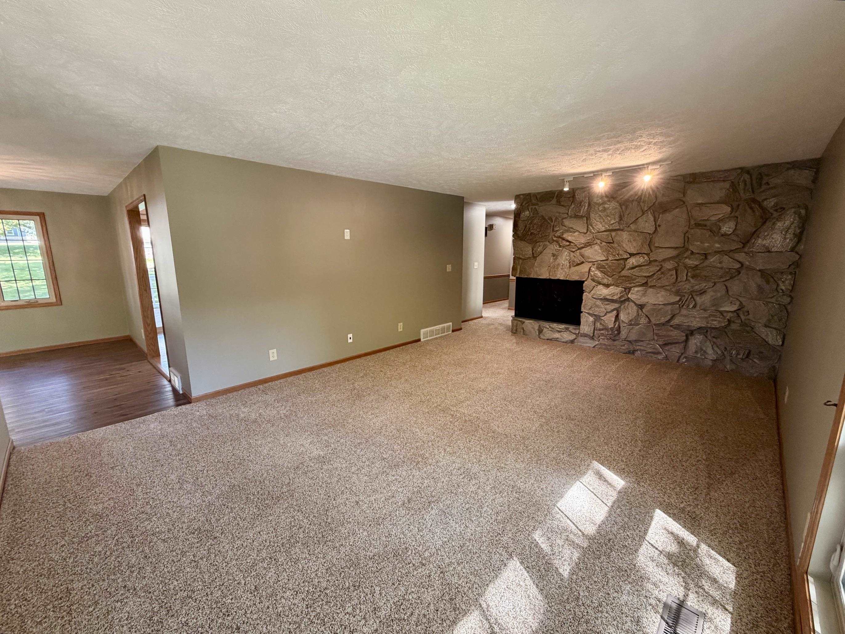 1103 W 31st Street, Kearney, Nebraska 68845-3368, 4 Bedroom Bedrooms, ,3 BathroomBathrooms,Residential,for Sale,1103 W 31st Street,20261447