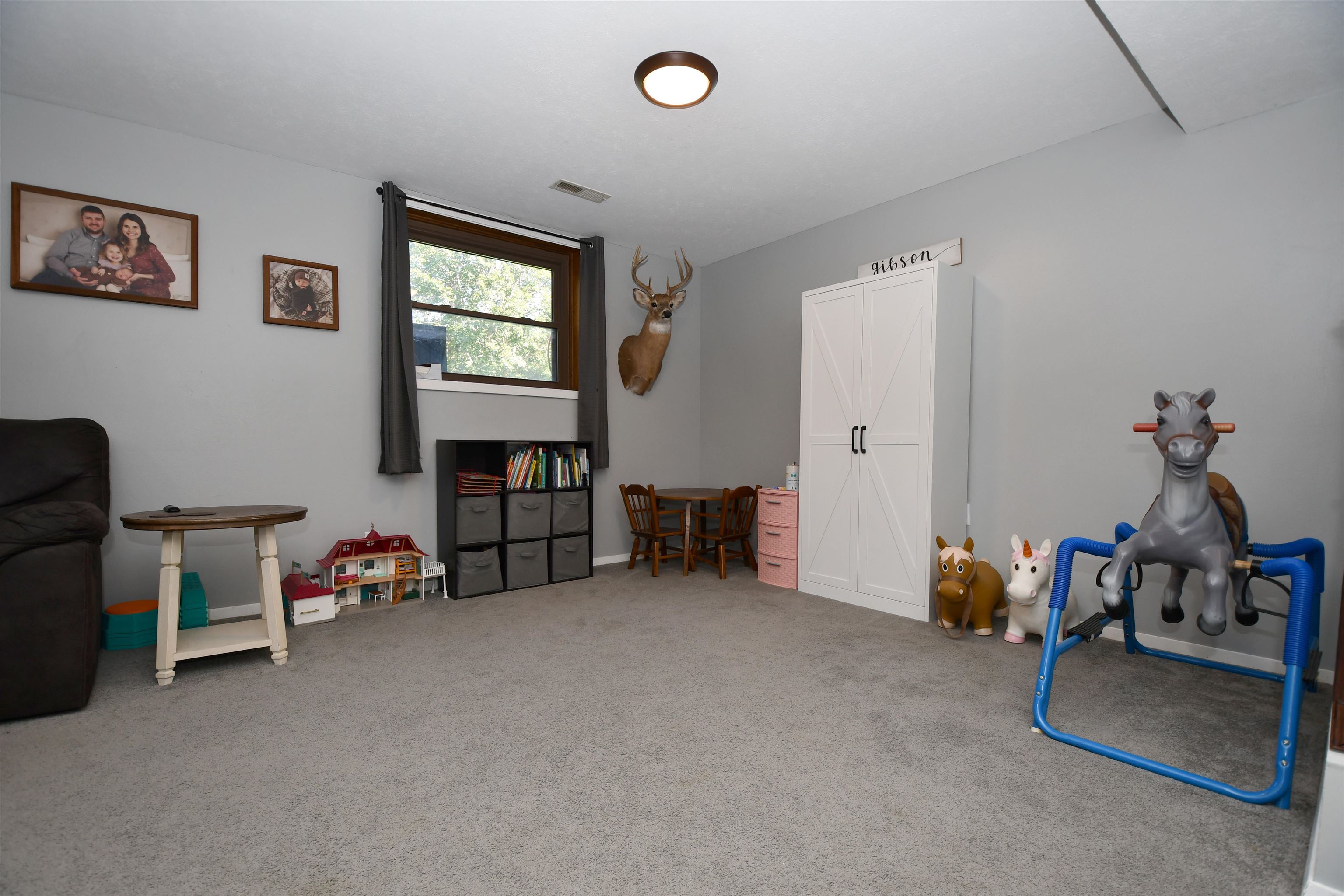 8 Maplewood Place, Kearney, Nebraska 68847, 3 Bedroom Bedrooms, ,2 BathroomBathrooms,Residential,for Sale,8 Maplewood Place,20261449