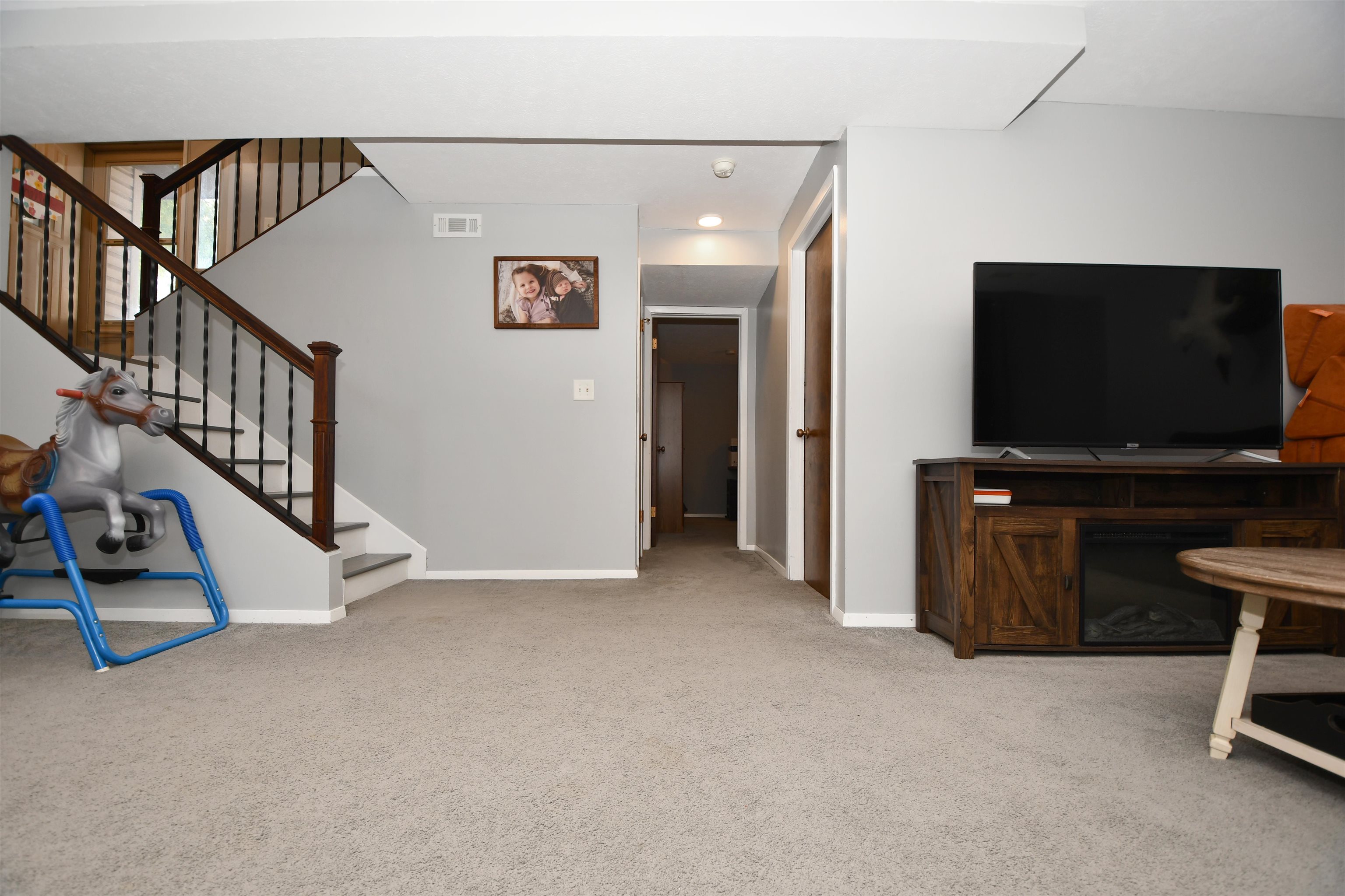 8 Maplewood Place, Kearney, Nebraska 68847, 3 Bedroom Bedrooms, ,2 BathroomBathrooms,Residential,for Sale,8 Maplewood Place,20261449
