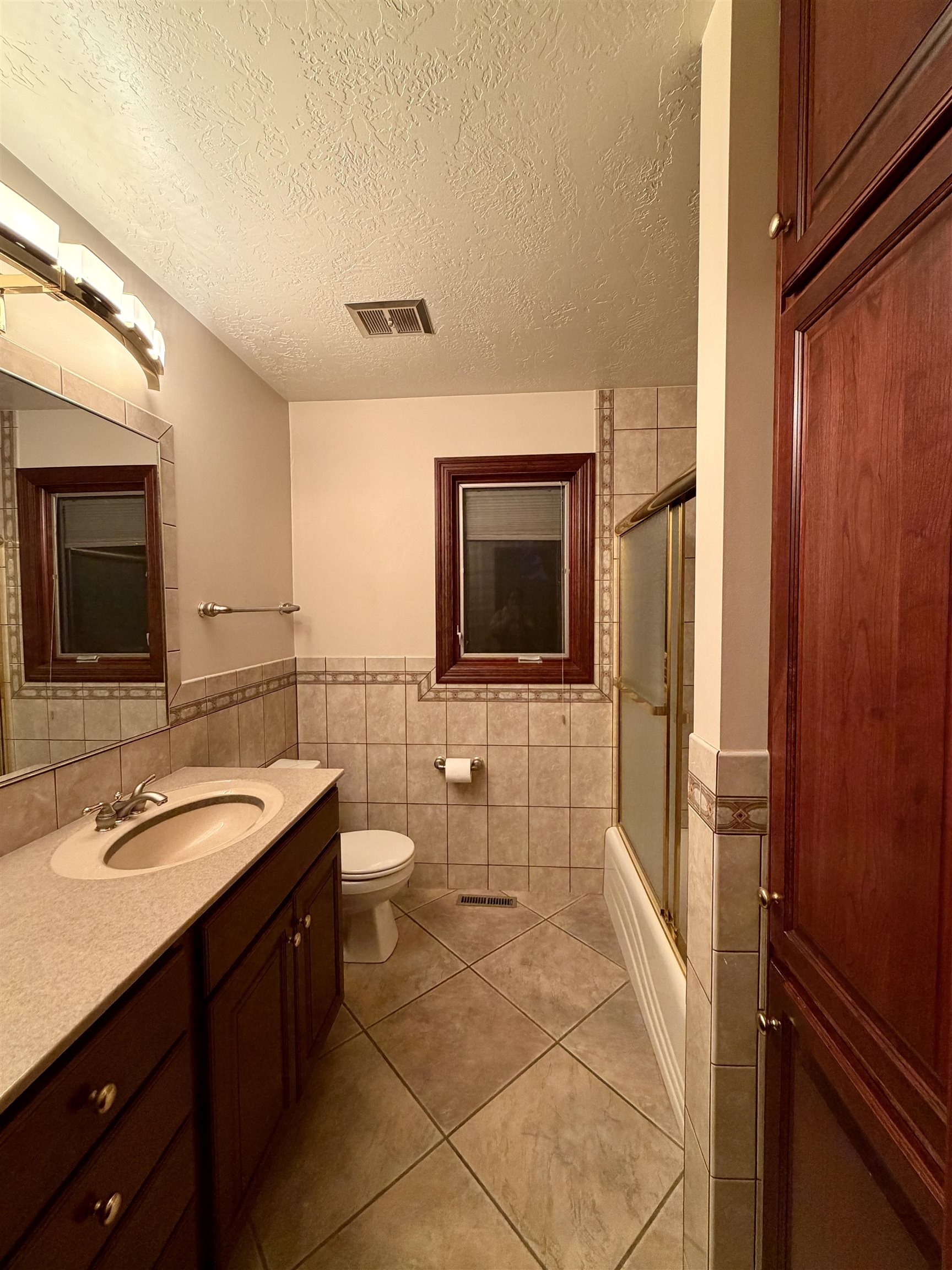 13 Crestview Drive, Kearney, Nebraska 68845, 4 Bedroom Bedrooms, ,4 BathroomBathrooms,Residential,for Sale,13 Crestview Drive,20261452