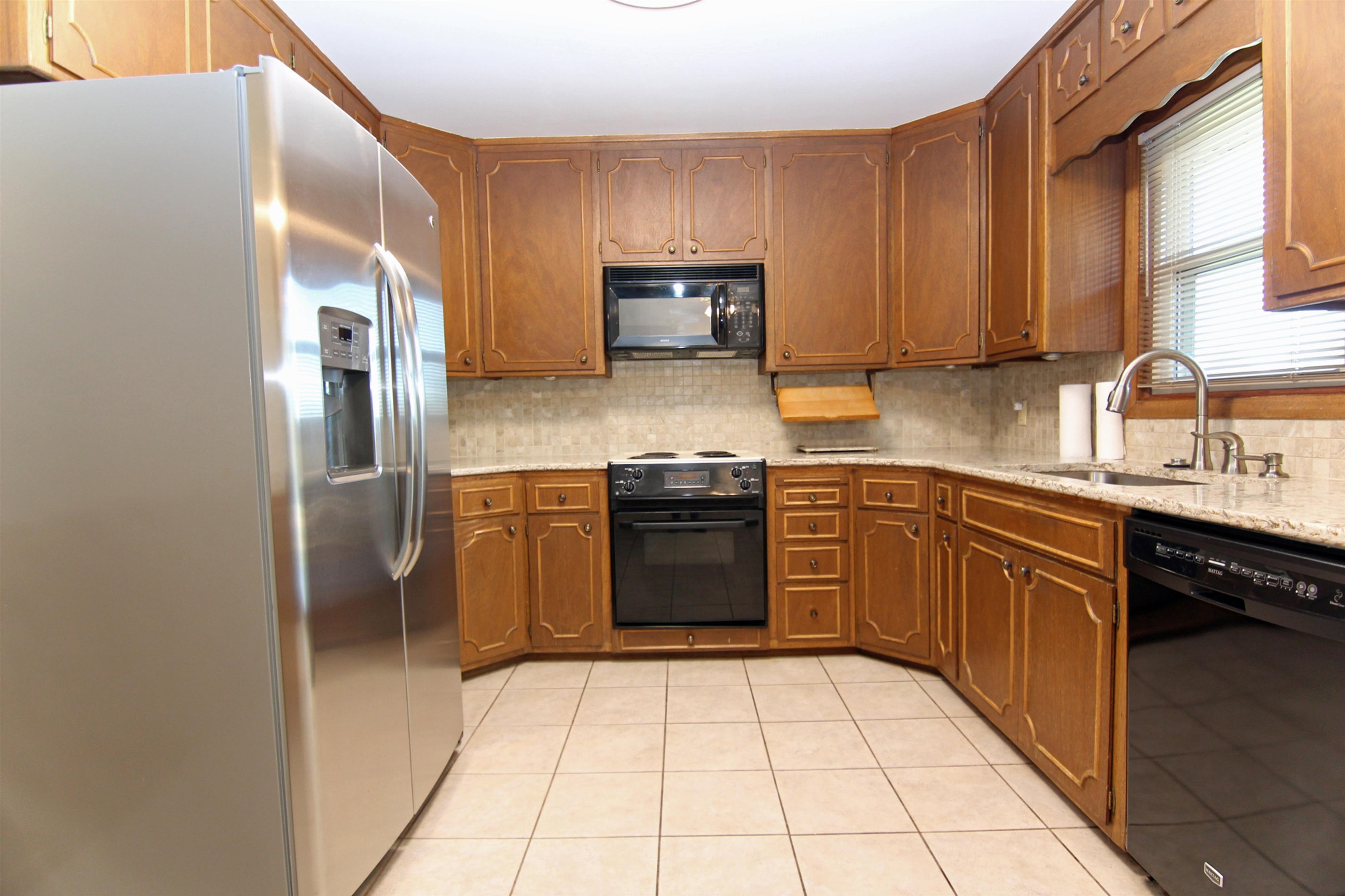 3807 L Avenue, Kearney, Nebraska 68847, 4 Bedroom Bedrooms, ,2 BathroomBathrooms,Residential,for Sale,3807 L Avenue,20261454