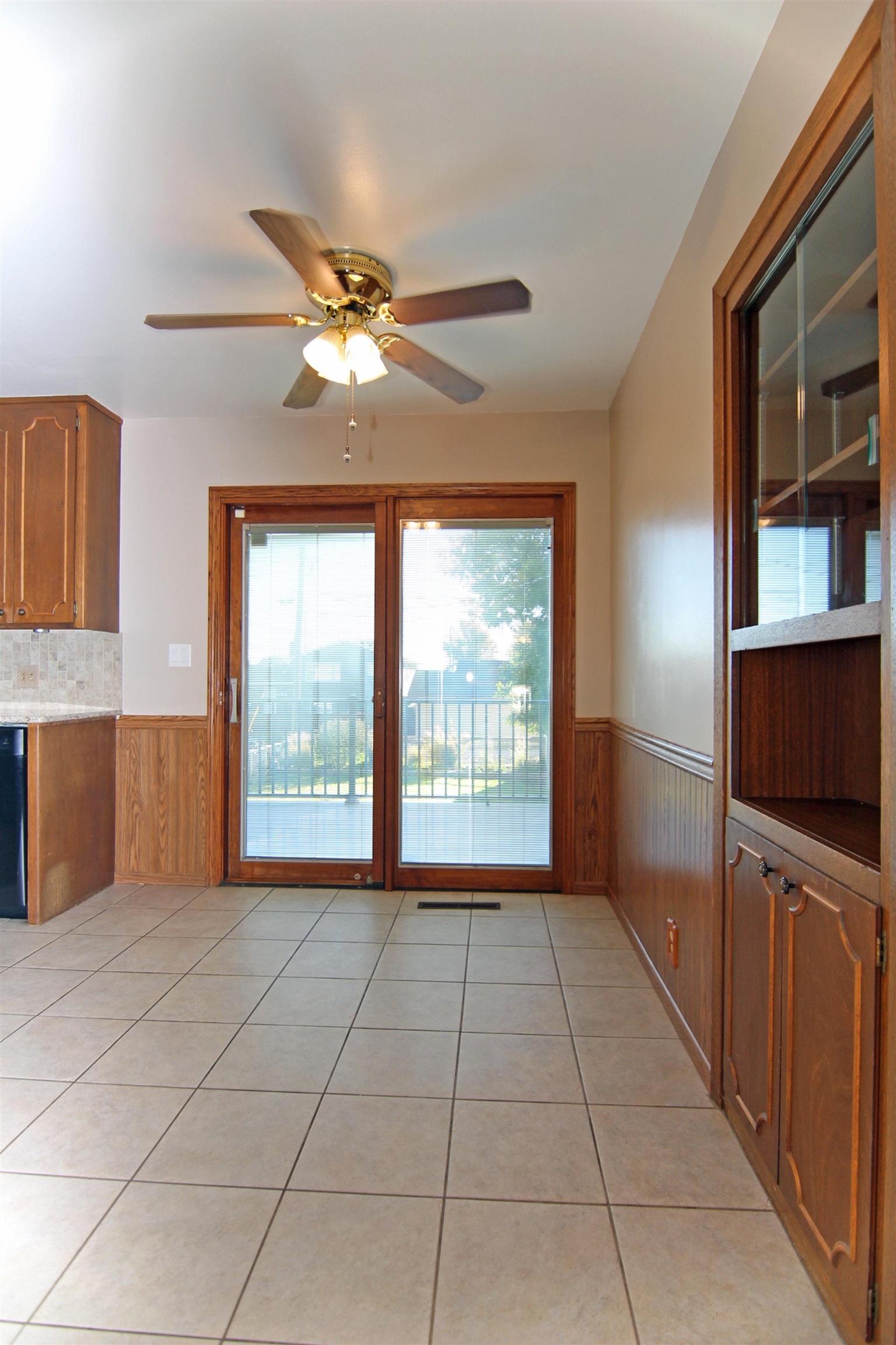 3807 L Avenue, Kearney, Nebraska 68847, 4 Bedroom Bedrooms, ,2 BathroomBathrooms,Residential,for Sale,3807 L Avenue,20261454