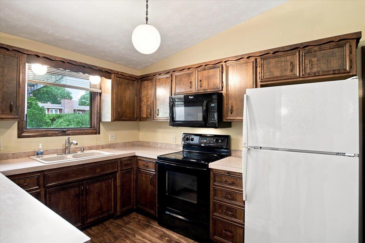 3110 11th Ave, Kearney, Nebraska 68845, 4 Bedroom Bedrooms, ,3 BathroomBathrooms,Residential,for Sale,3110 11th Ave,20261283