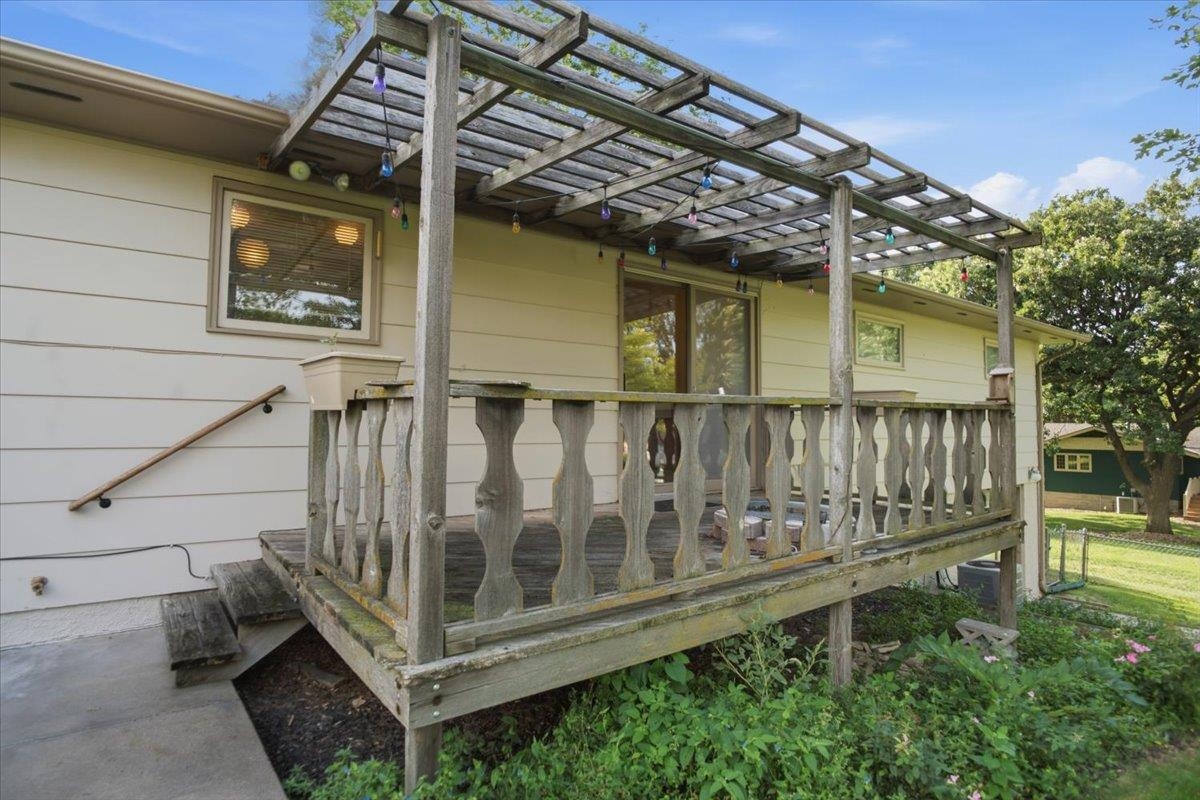 3110 11th Ave, Kearney, Nebraska 68845, 4 Bedroom Bedrooms, ,3 BathroomBathrooms,Residential,for Sale,3110 11th Ave,20261283