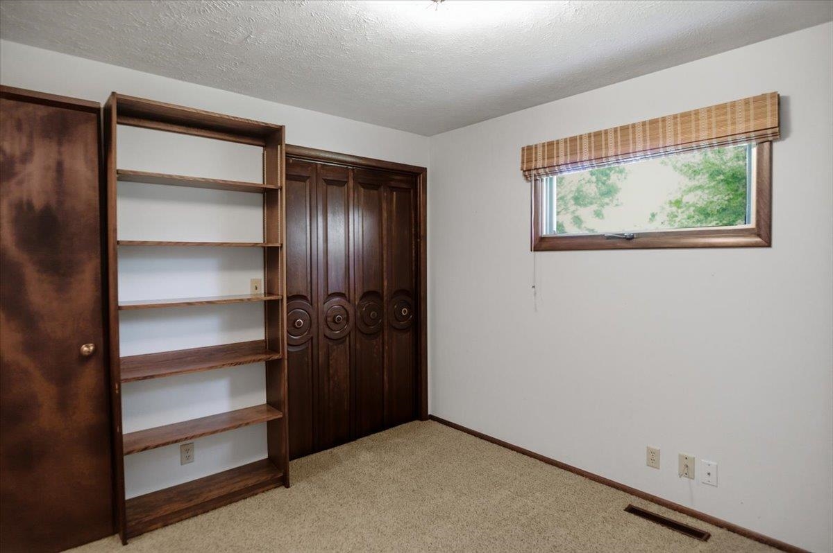3110 11th Ave, Kearney, Nebraska 68845, 4 Bedroom Bedrooms, ,3 BathroomBathrooms,Residential,for Sale,3110 11th Ave,20261283