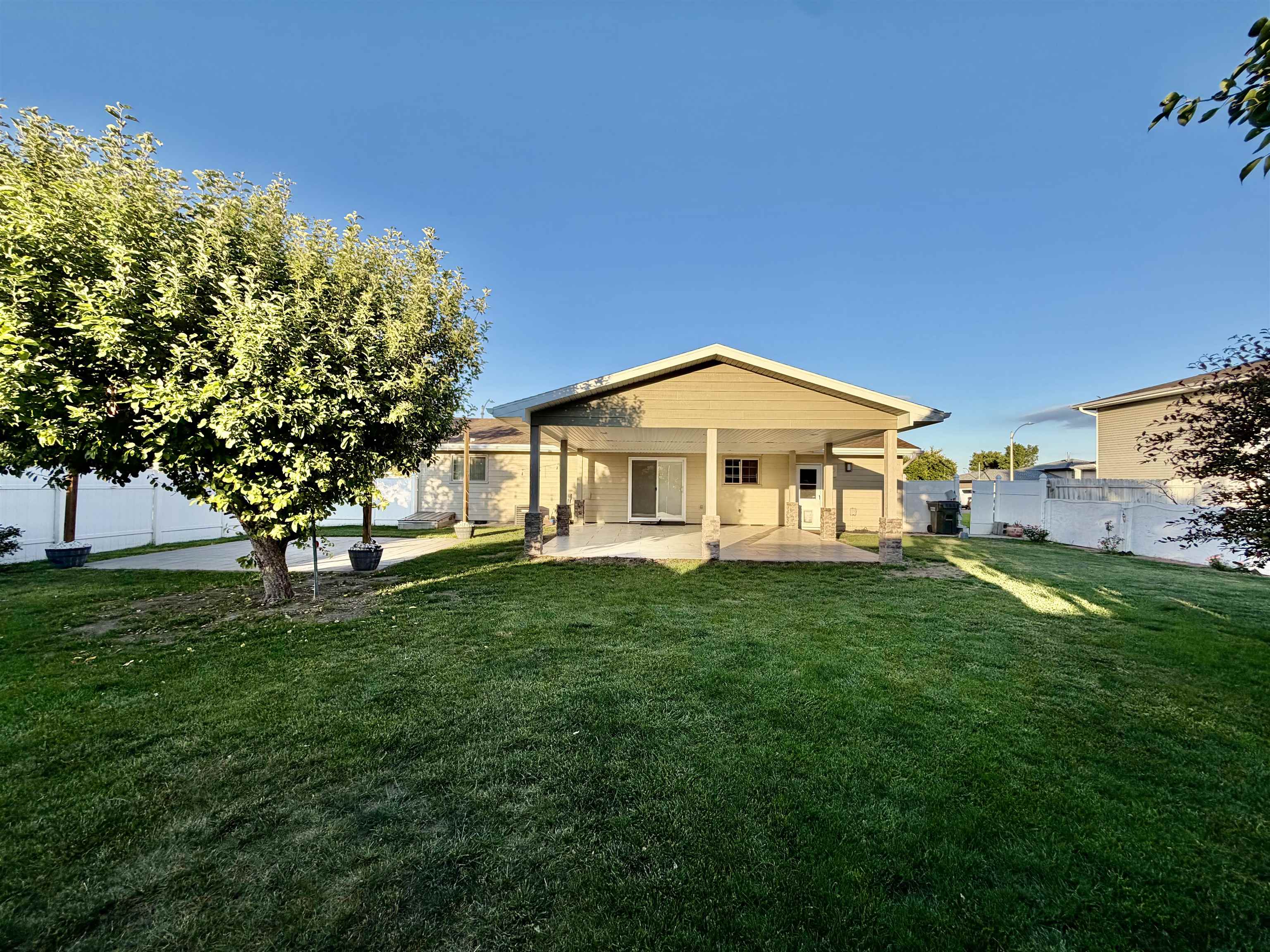 1307 Freedom Lane, Lexington, Nebraska 68850, 3 Bedroom Bedrooms, ,1 BathroomBathrooms,Residential,for Sale,1307 Freedom Lane,20260919