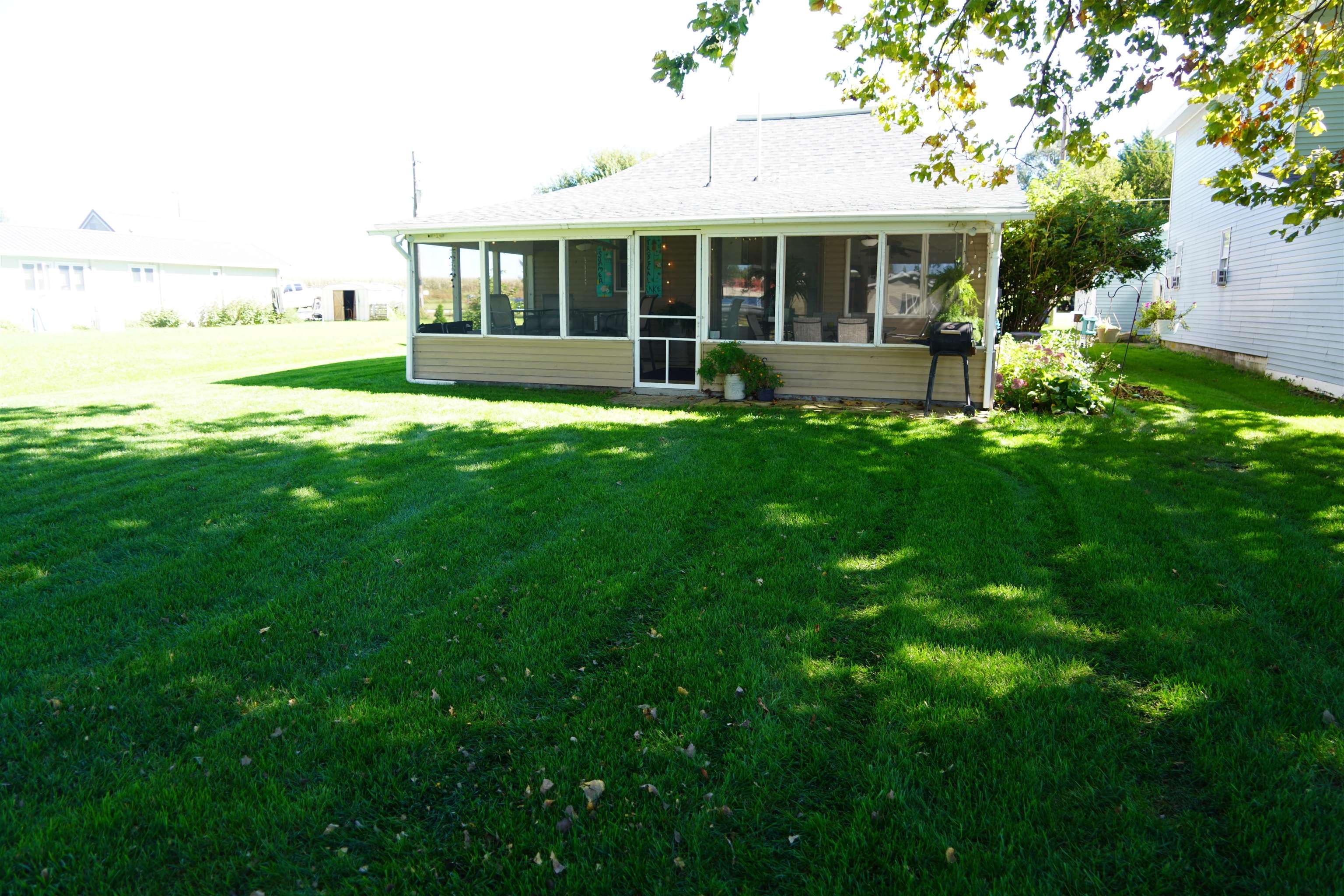 16 Northeast Cove Dr 9, Johnson Lake, Nebraska 68937-0000, 3 Bedroom Bedrooms, ,2 BathroomBathrooms,Residential,for Sale,16 Northeast Cove Dr 9,20261456