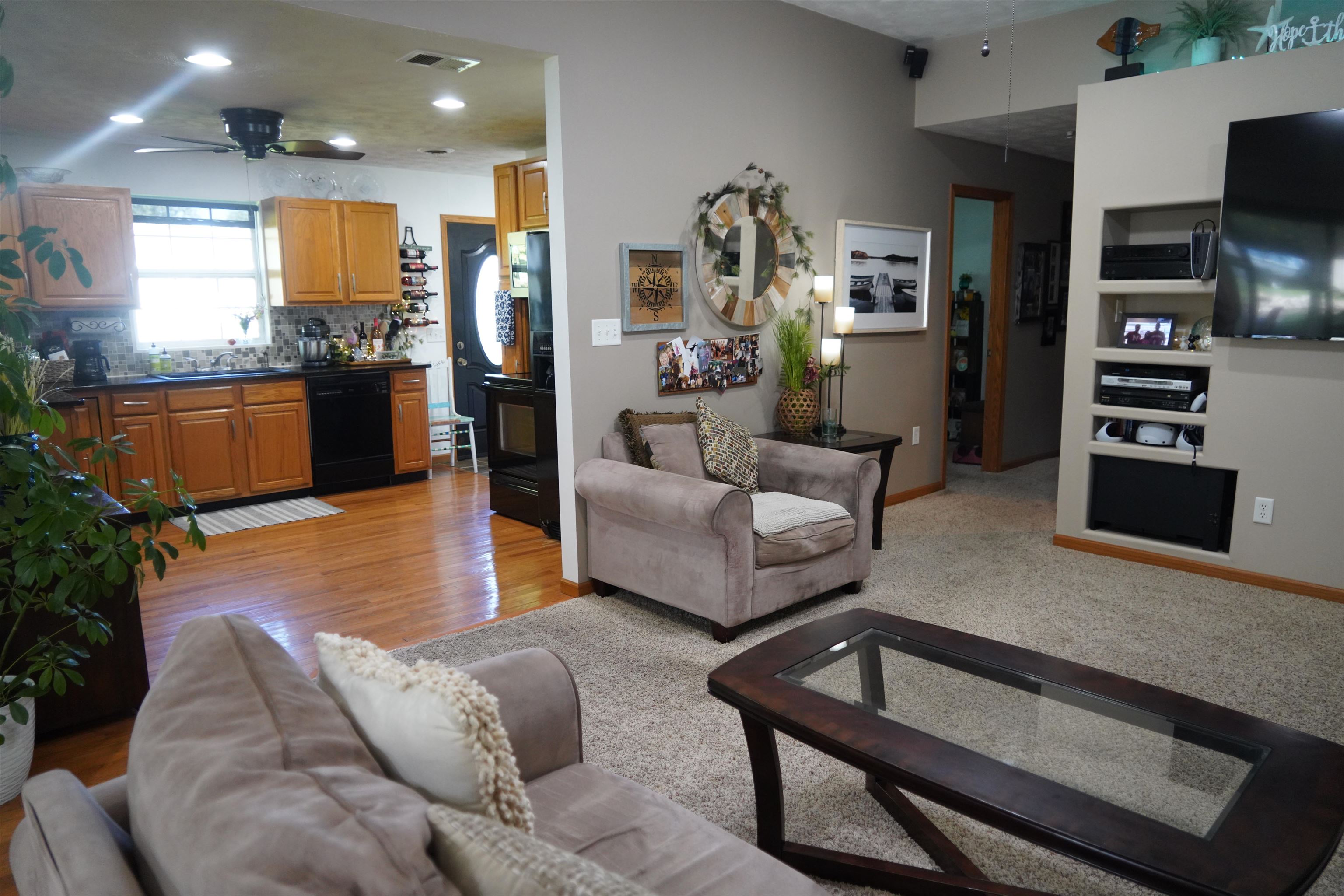 16 Northeast Cove Dr 9, Johnson Lake, Nebraska 68937-0000, 3 Bedroom Bedrooms, ,2 BathroomBathrooms,Residential,for Sale,16 Northeast Cove Dr 9,20261456