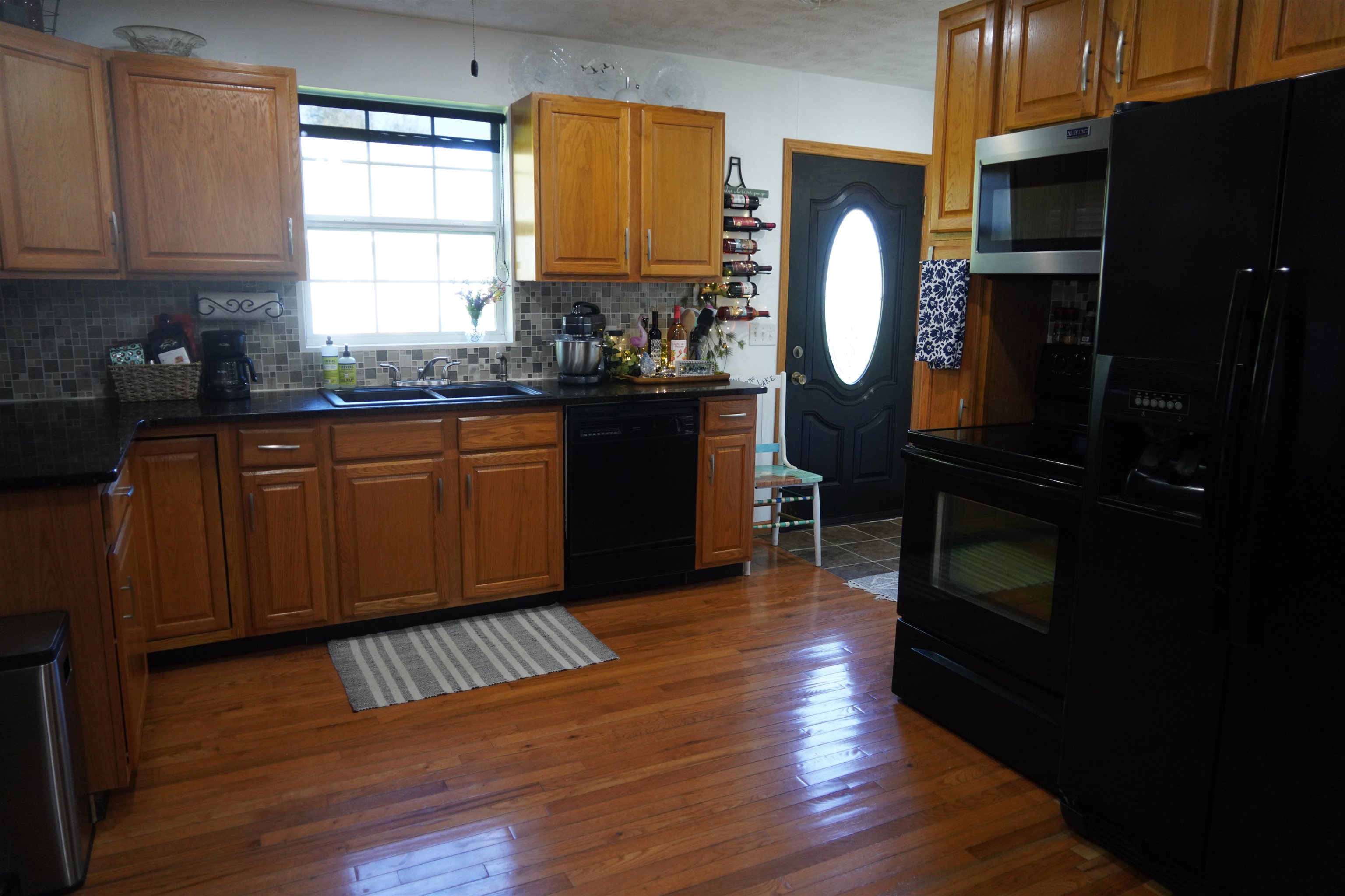 16 Northeast Cove Dr 9, Johnson Lake, Nebraska 68937-0000, 3 Bedroom Bedrooms, ,2 BathroomBathrooms,Residential,for Sale,16 Northeast Cove Dr 9,20261456