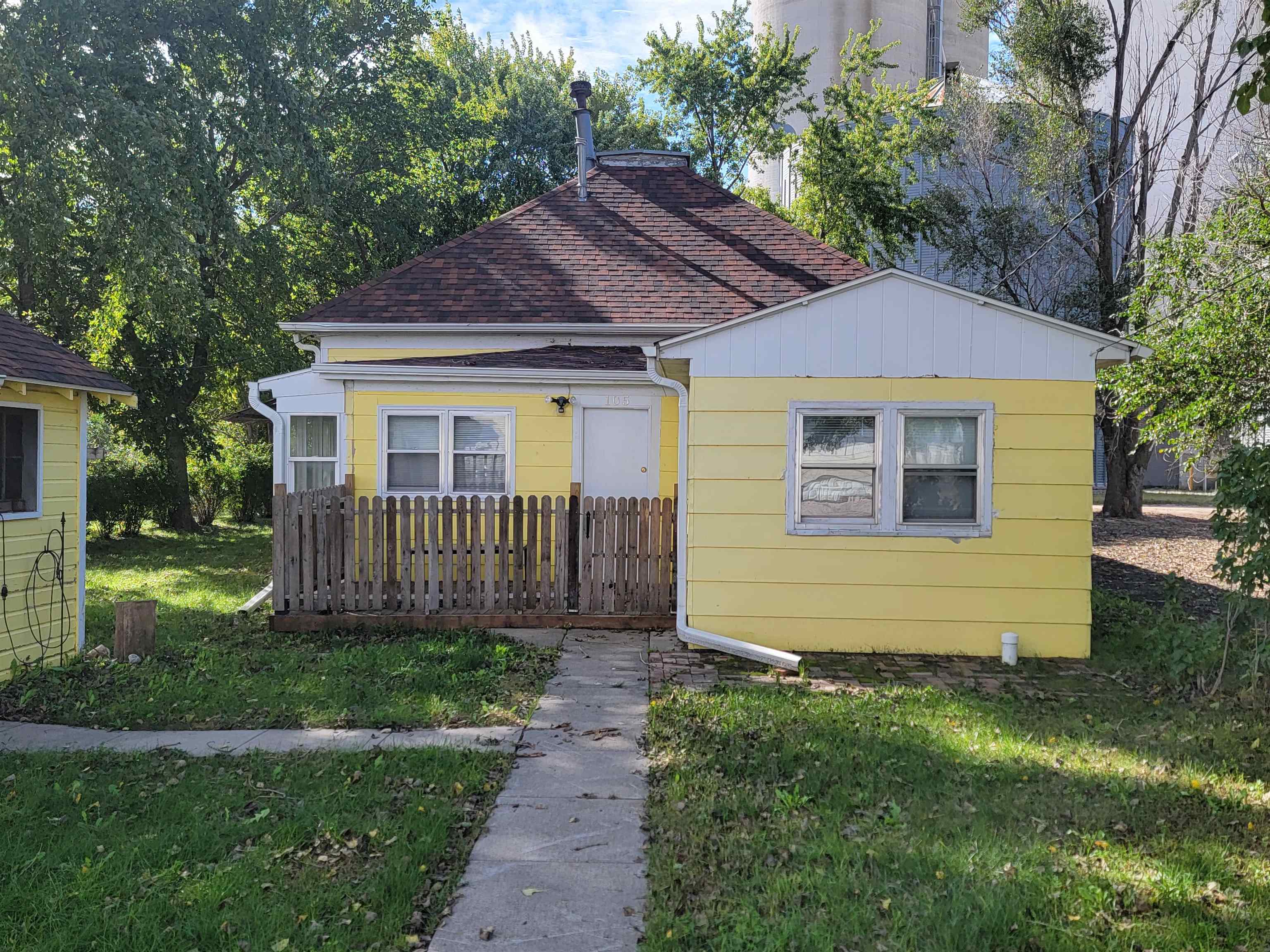 105 Alba Avenue, Ravenna, Nebraska 68869, 2 Bedroom Bedrooms, ,1 BathroomBathrooms,Residential,for Sale,105 Alba Avenue,20261459