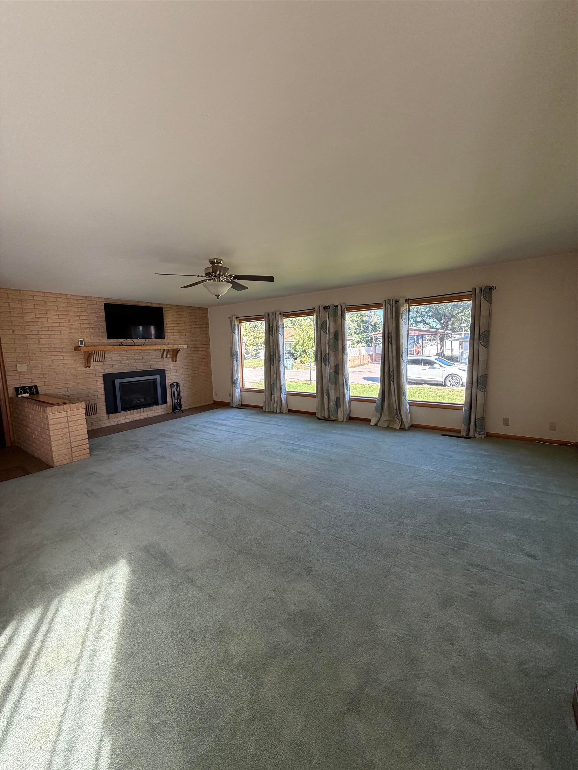 634 E Hawthorne, Minden, Nebraska 68959, 2 Bedroom Bedrooms, ,1 BathroomBathrooms,Residential,for Sale,634 E Hawthorne,20261462