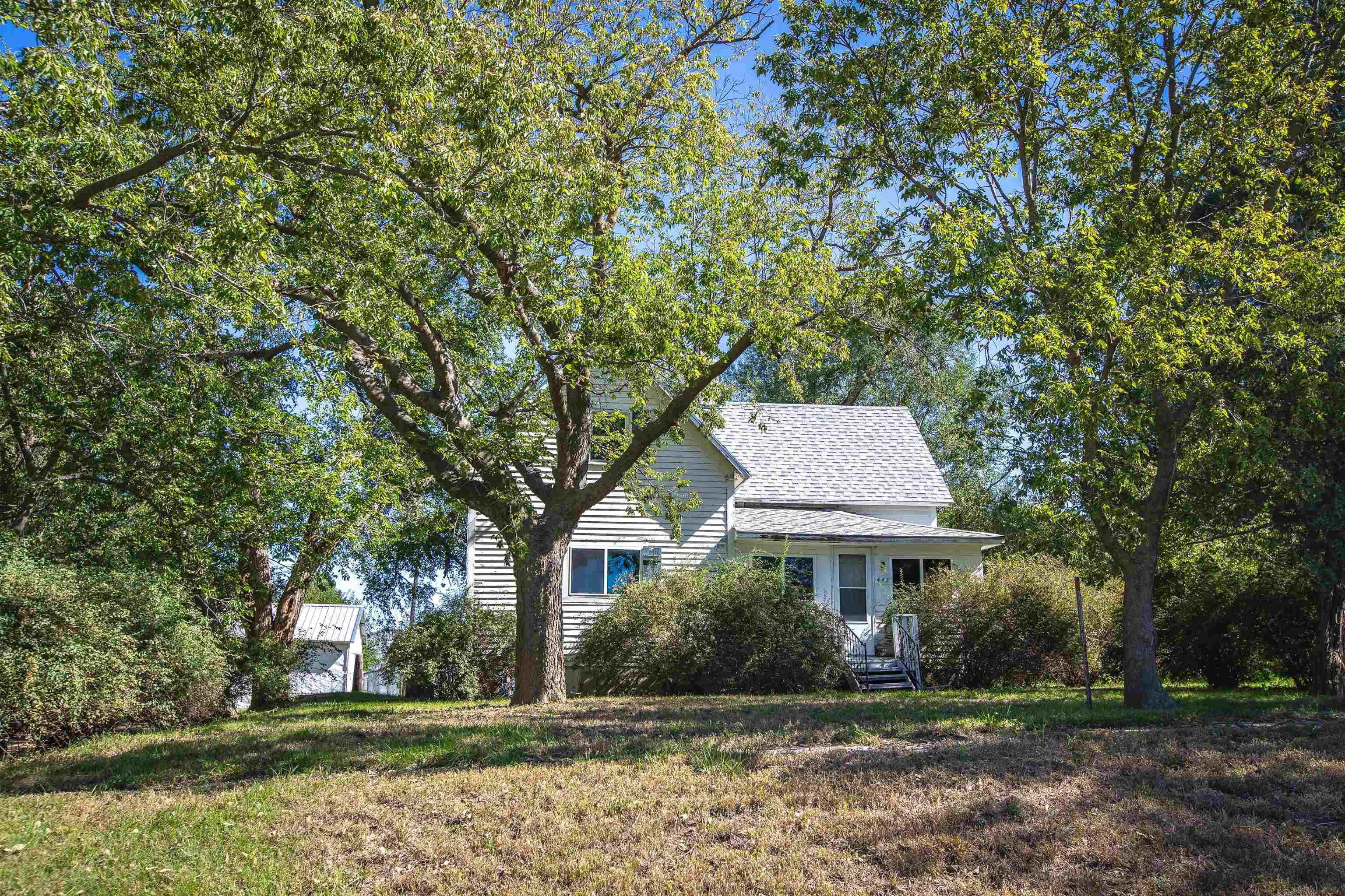 442 Dorris St, Campbell, Nebraska 68932, 3 Bedroom Bedrooms, ,1 BathroomBathrooms,Residential,for Sale,442 Dorris St,20261466