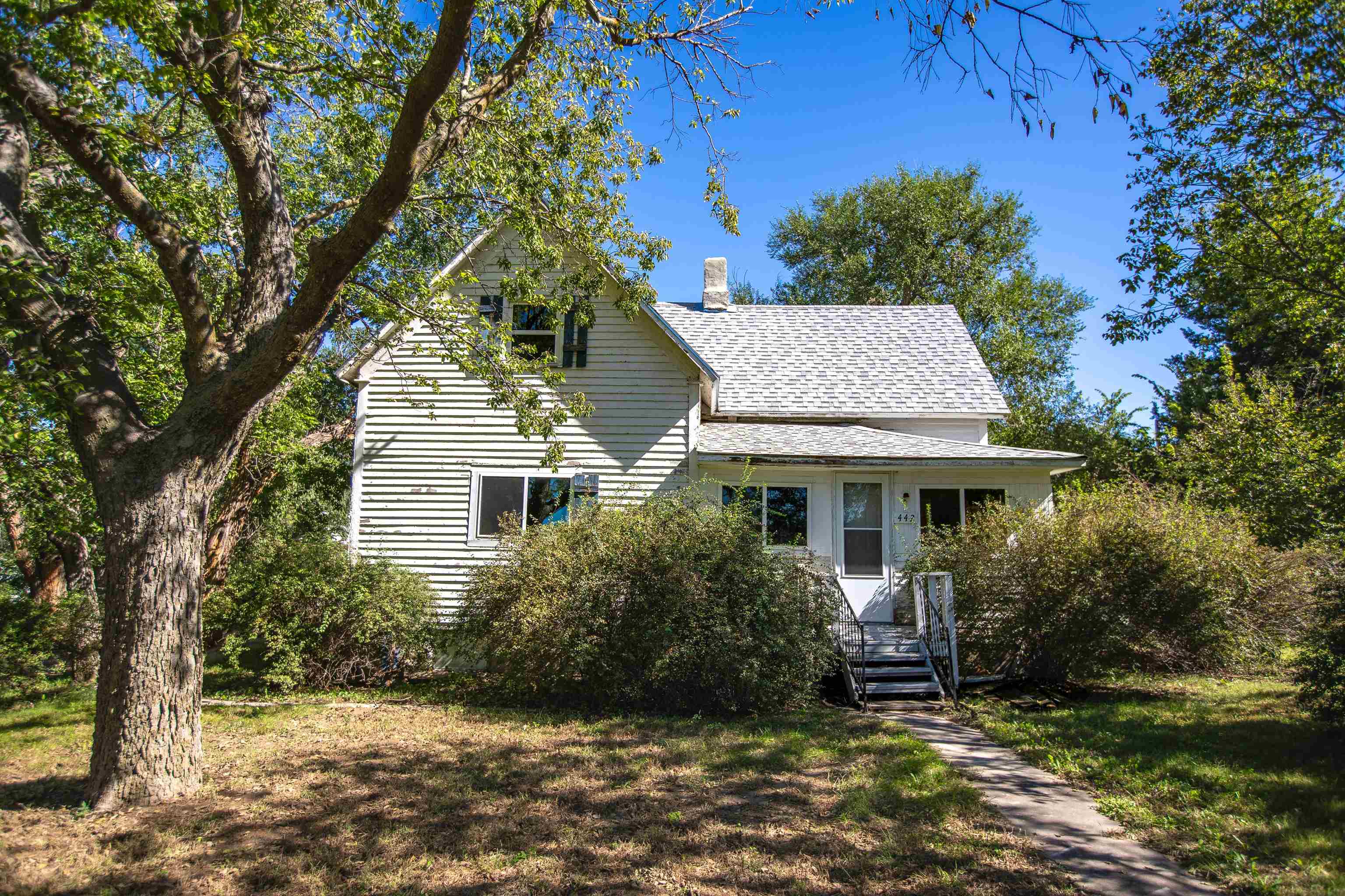 442 Dorris St, Campbell, Nebraska 68932, 3 Bedroom Bedrooms, ,1 BathroomBathrooms,Residential,for Sale,442 Dorris St,20261466