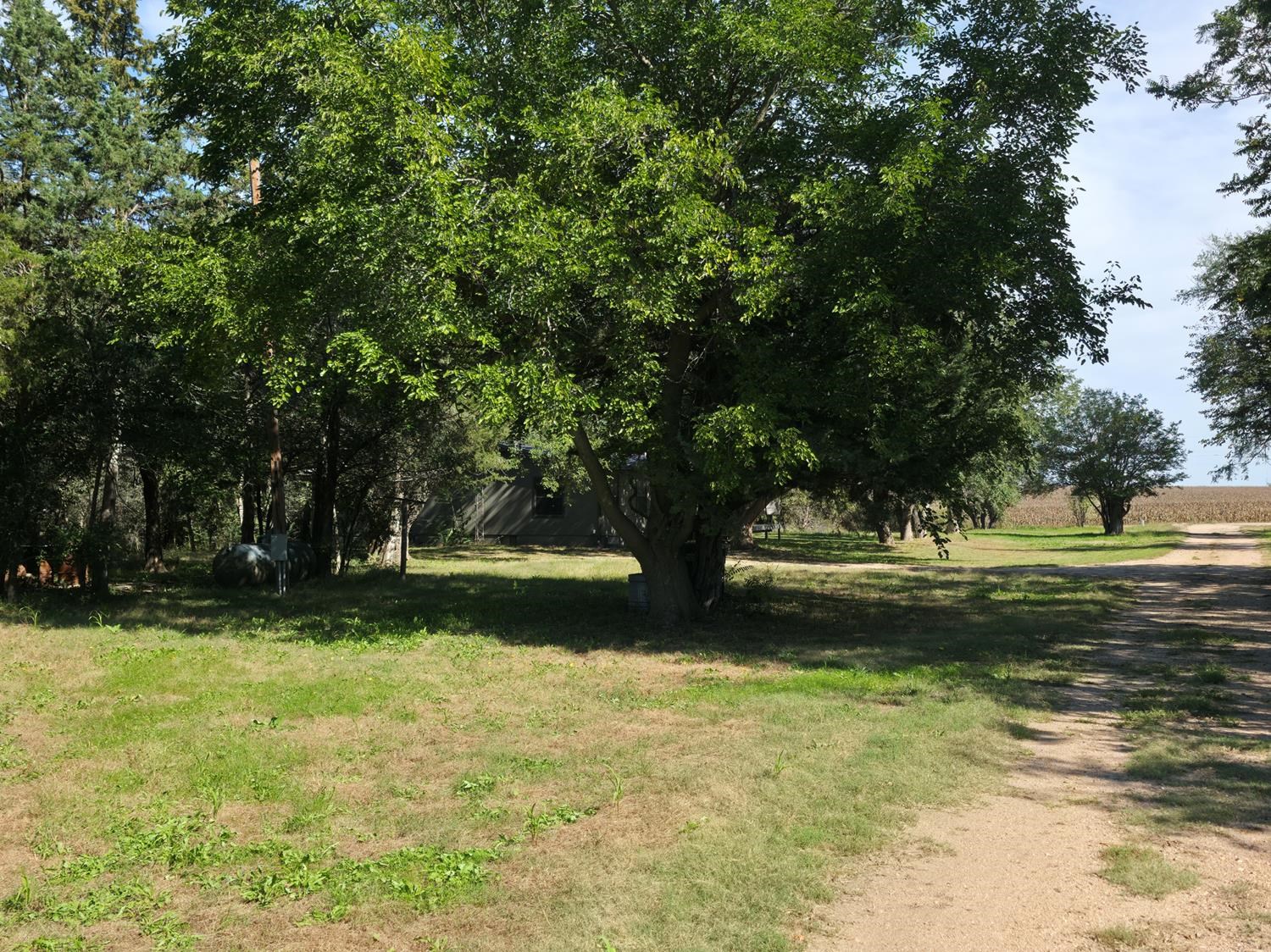 19290 Buckeye Road, Gibbon, Nebraska 68840, 3 Bedroom Bedrooms, ,2 BathroomBathrooms,Residential,for Sale,19290 Buckeye Road,20261471