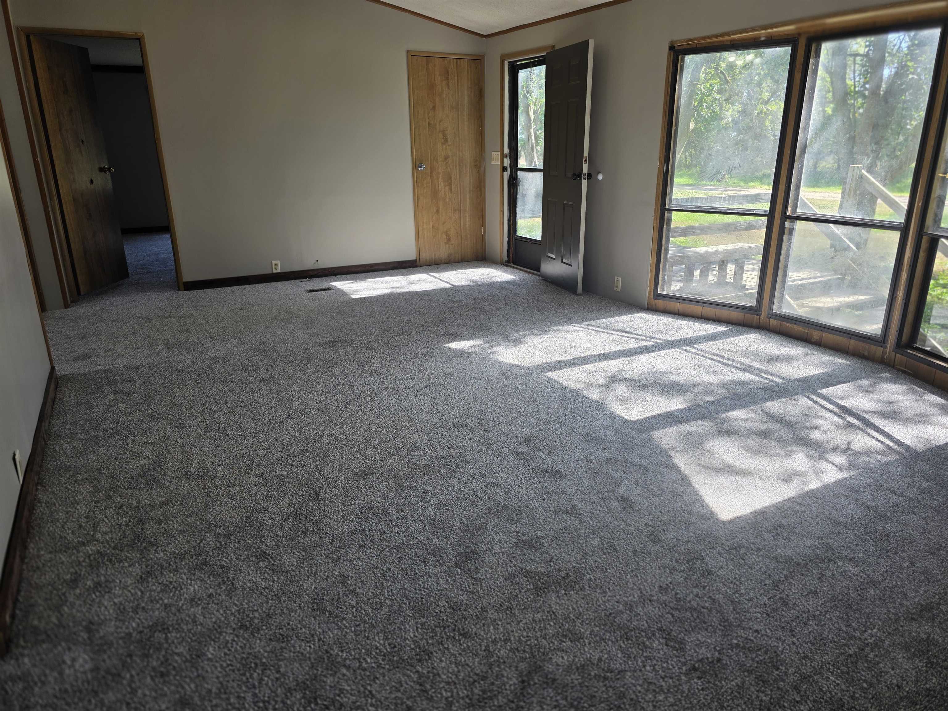 19290 Buckeye Road, Gibbon, Nebraska 68840, 3 Bedroom Bedrooms, ,2 BathroomBathrooms,Residential,for Sale,19290 Buckeye Road,20261471