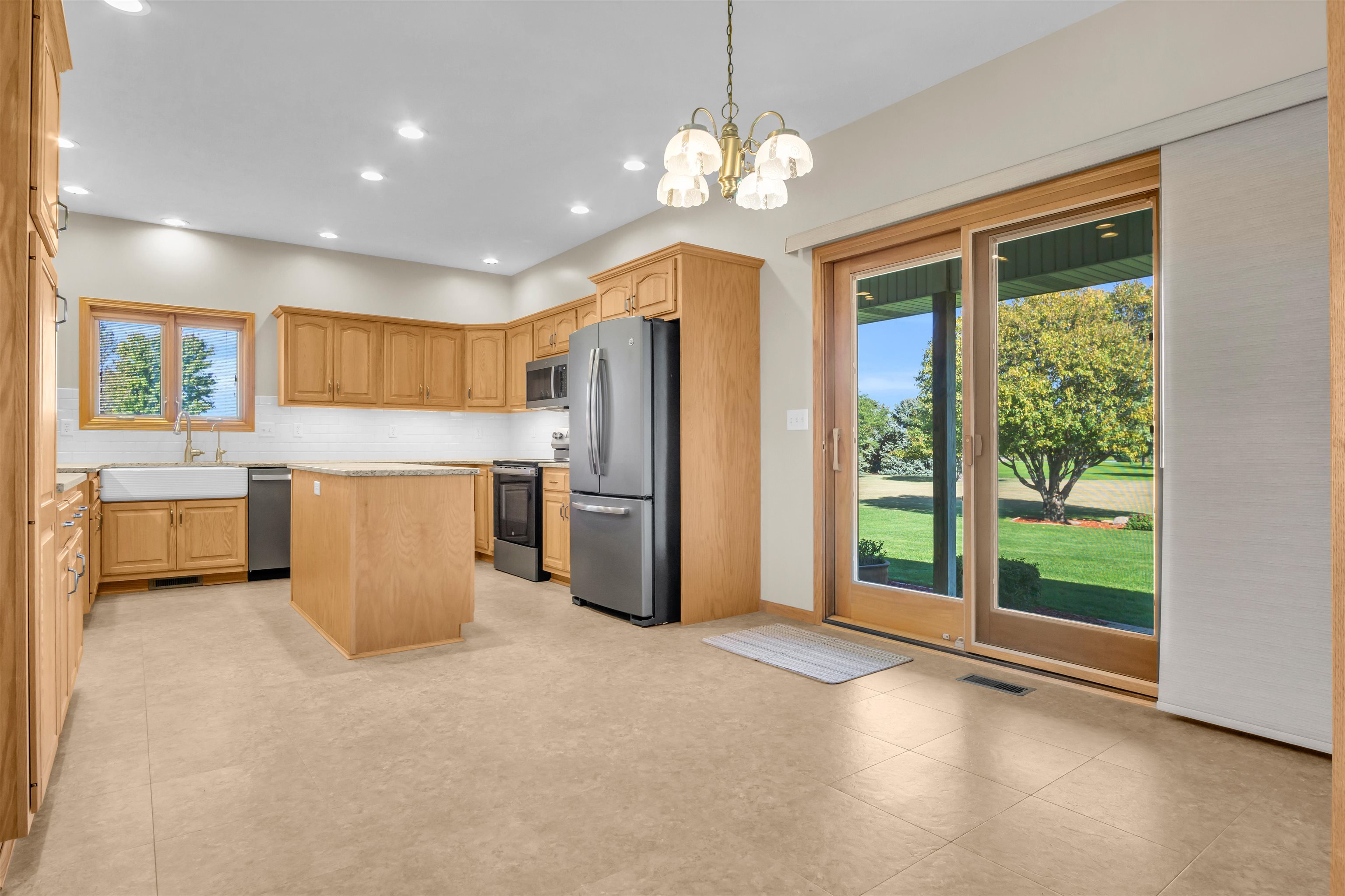 1640 E 67th St., Kearney, Nebraska 68847, 4 Bedroom Bedrooms, ,4 BathroomBathrooms,Residential,for Sale,1640 E 67th St.,20261475
