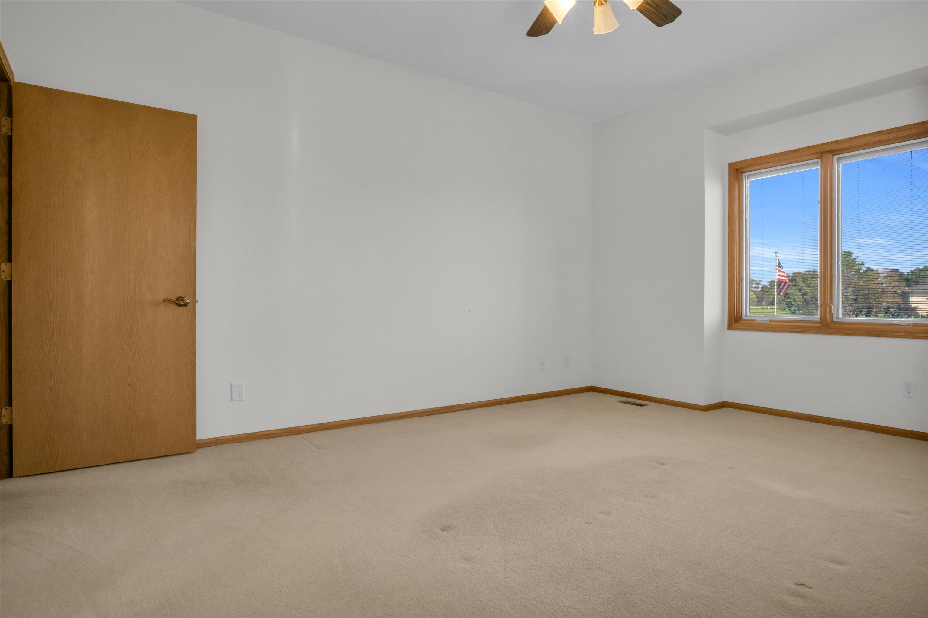 1640 E 67th St., Kearney, Nebraska 68847, 4 Bedroom Bedrooms, ,4 BathroomBathrooms,Residential,for Sale,1640 E 67th St.,20261475