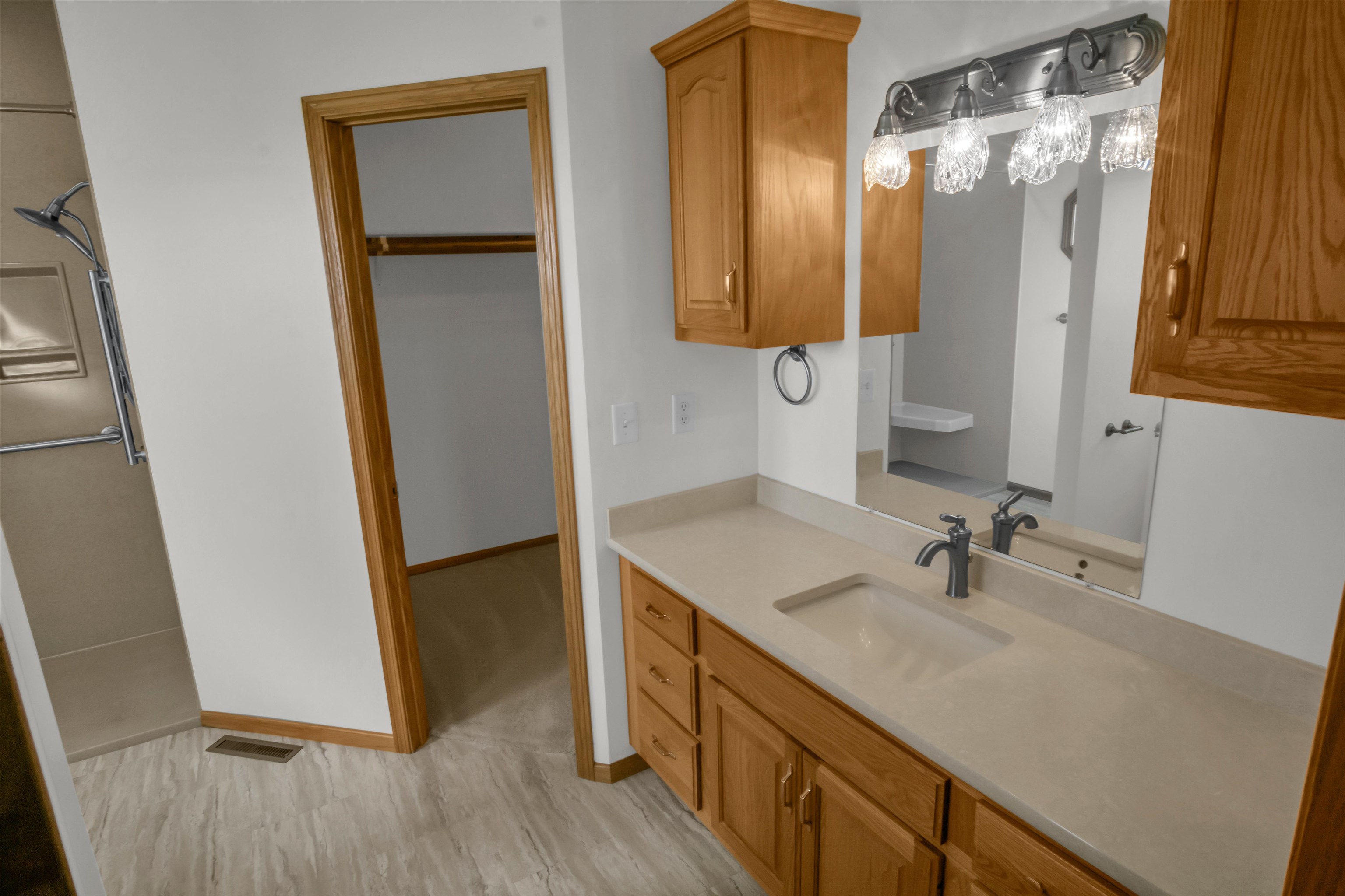 1640 E 67th St., Kearney, Nebraska 68847, 4 Bedroom Bedrooms, ,4 BathroomBathrooms,Residential,for Sale,1640 E 67th St.,20261475