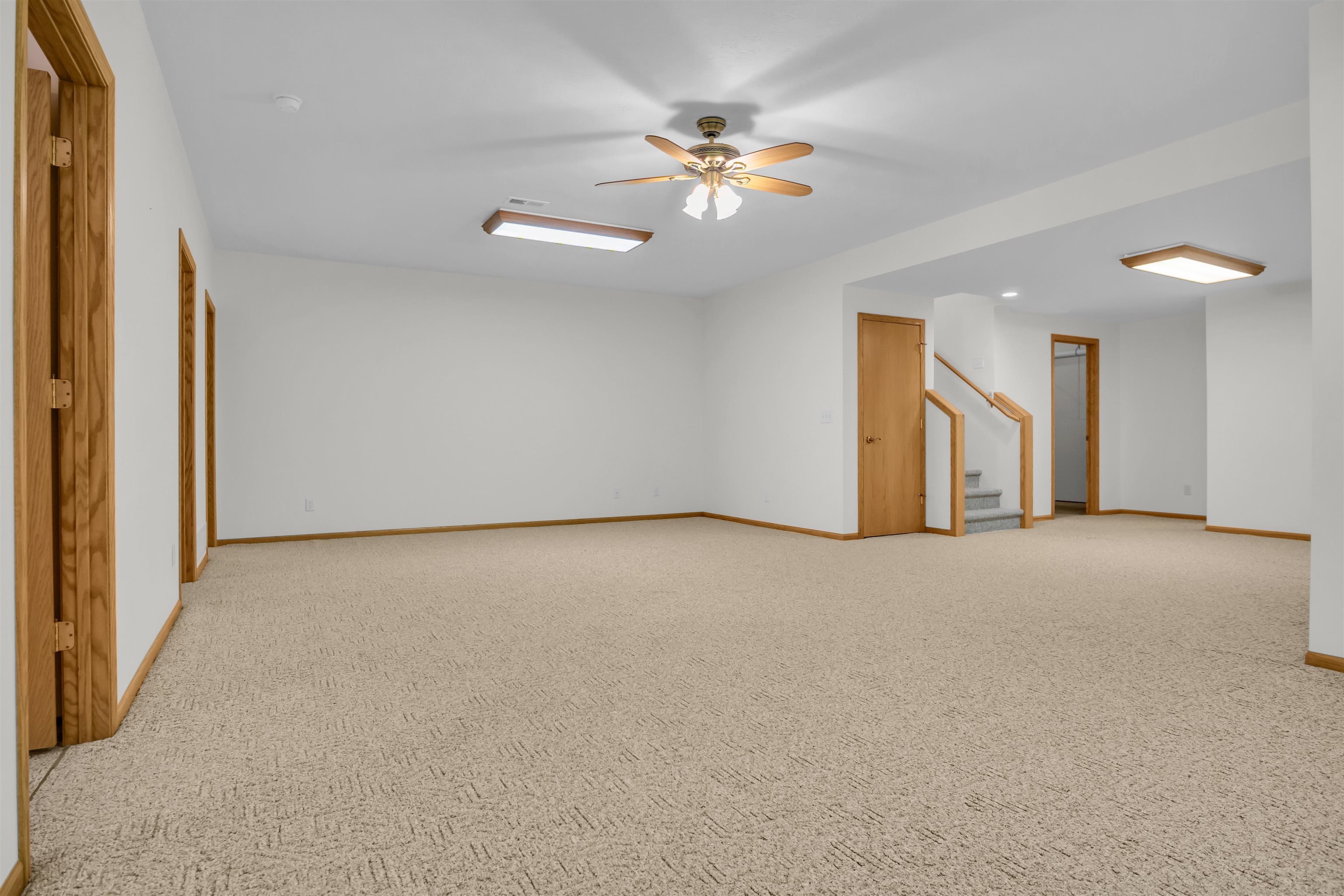 1640 E 67th St., Kearney, Nebraska 68847, 4 Bedroom Bedrooms, ,4 BathroomBathrooms,Residential,for Sale,1640 E 67th St.,20261475