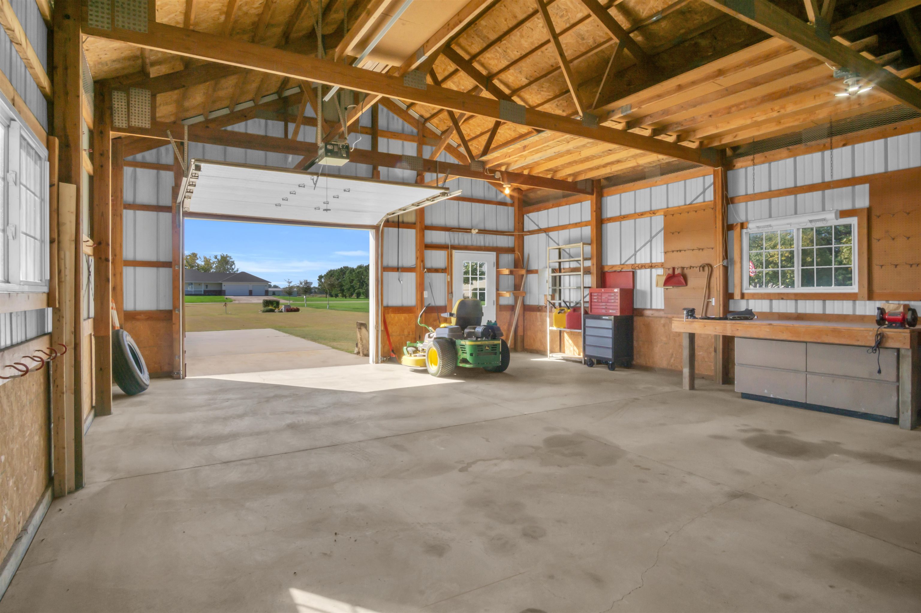 1640 E 67th St., Kearney, Nebraska 68847, 4 Bedroom Bedrooms, ,4 BathroomBathrooms,Residential,for Sale,1640 E 67th St.,20261475