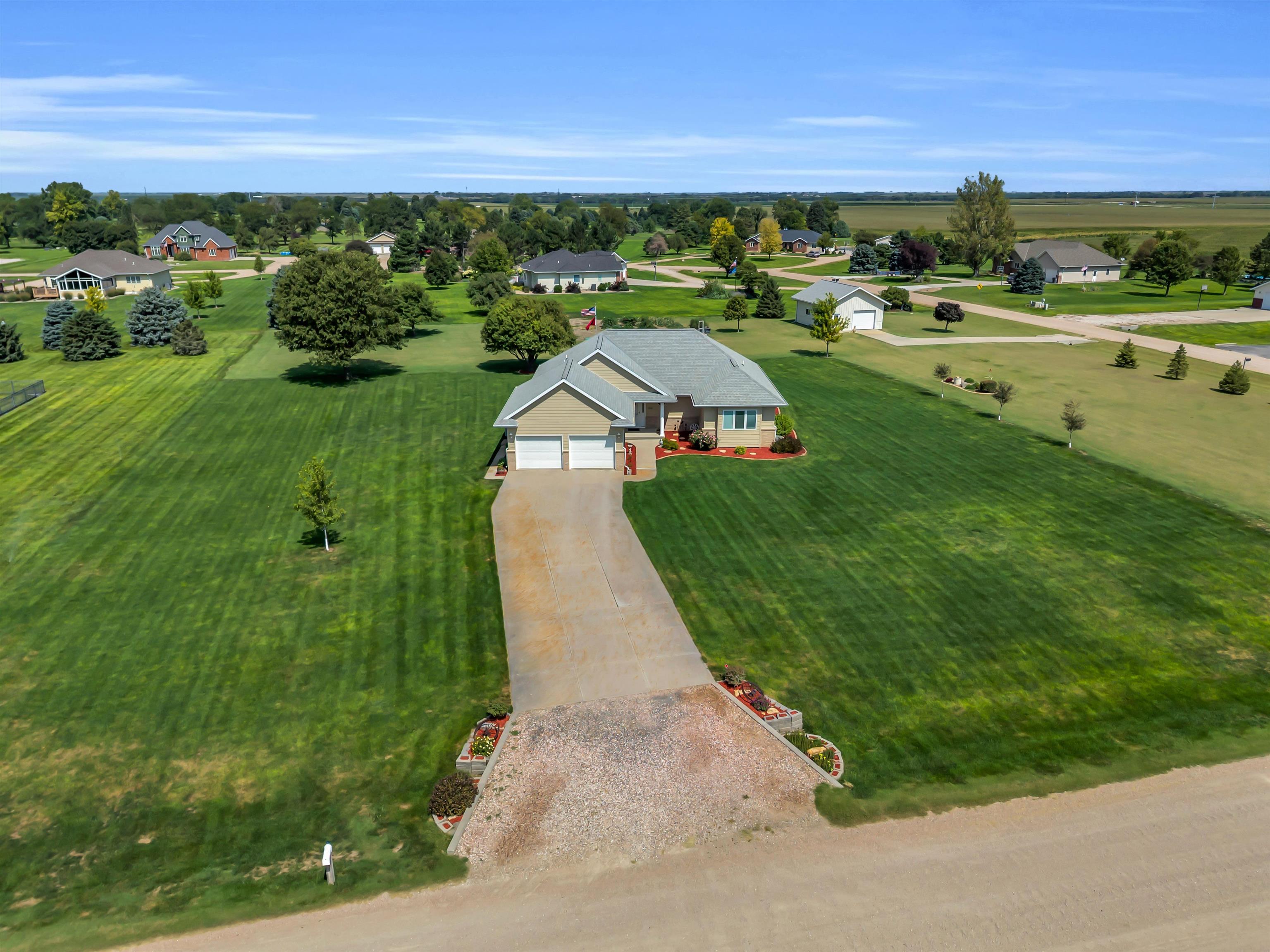 1640 E 67th St., Kearney, Nebraska 68847, 4 Bedroom Bedrooms, ,4 BathroomBathrooms,Residential,for Sale,1640 E 67th St.,20261475
