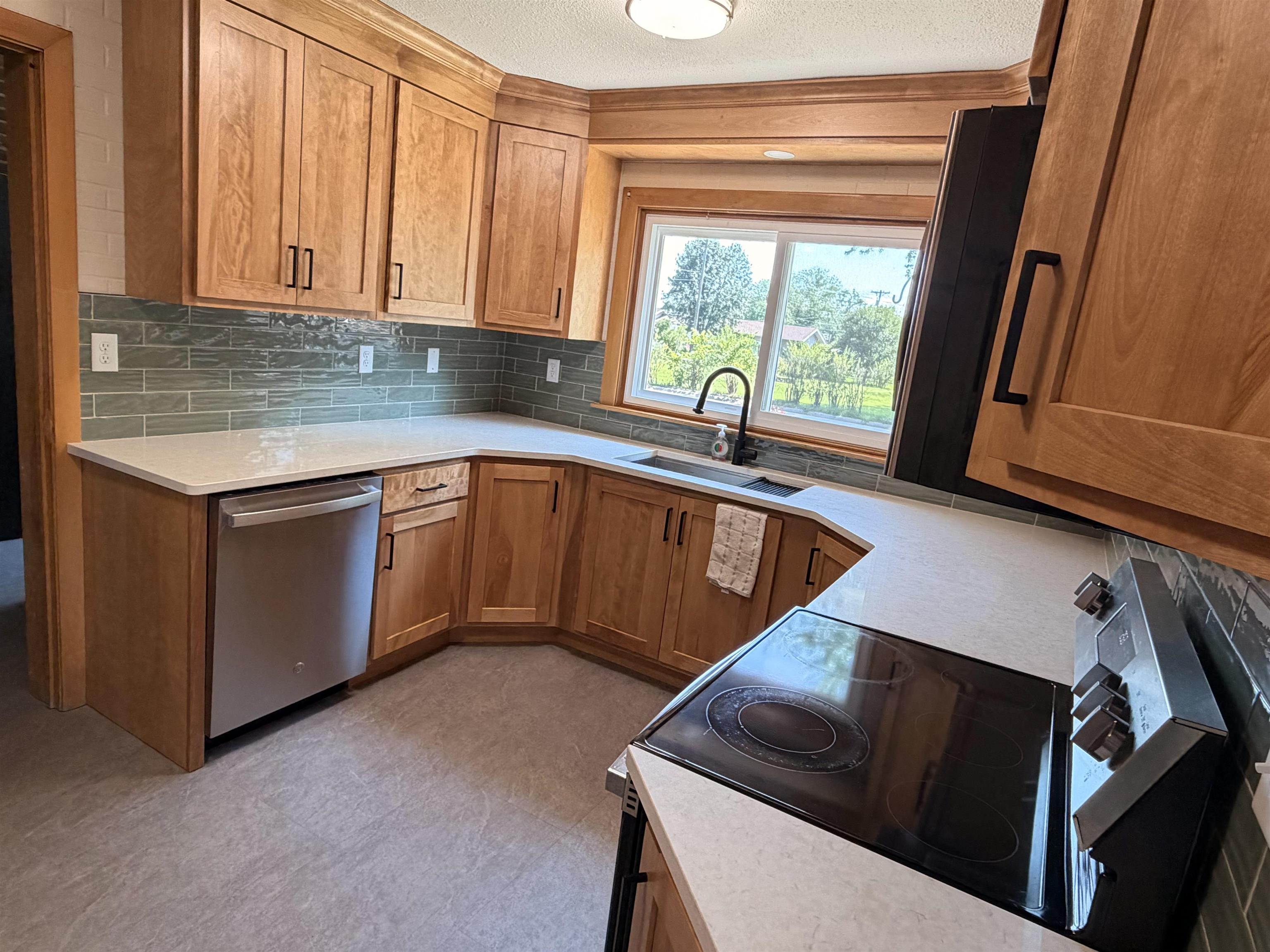 3303 F Avenue, Kearney, Nebraska 68847, 2 Bedroom Bedrooms, ,3 BathroomBathrooms,Residential,for Sale,3303 F Avenue,20261145