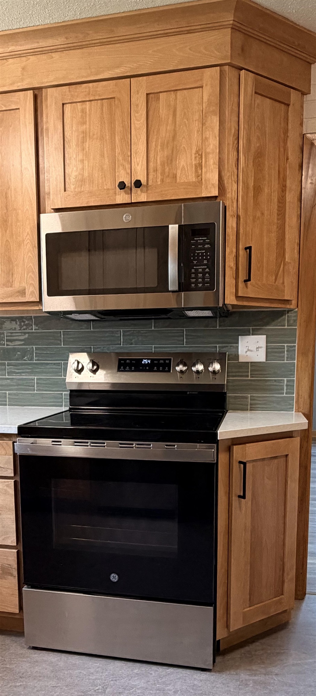 3303 F Avenue, Kearney, Nebraska 68847, 2 Bedroom Bedrooms, ,3 BathroomBathrooms,Residential,for Sale,3303 F Avenue,20261145