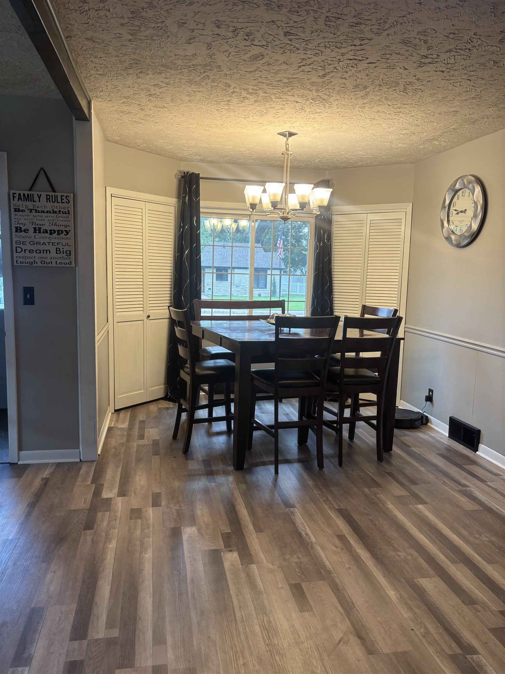 1415 N Lincoln Street, LEXINGTON, Nebraska 68850, 4 Bedroom Bedrooms, ,2 BathroomBathrooms,Residential,for Sale,1415 N Lincoln Street,20261483