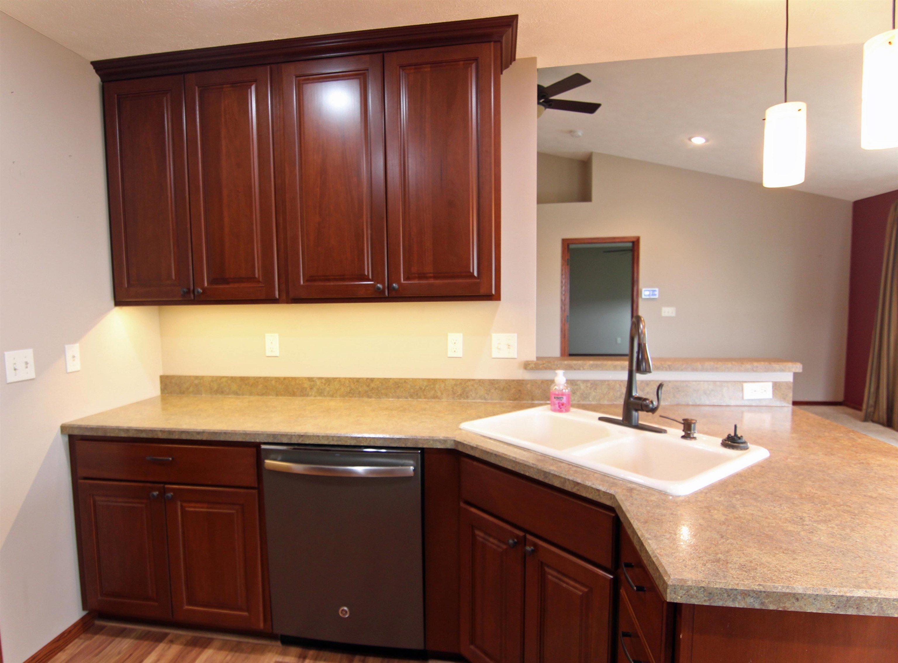 4702 10th Avenue Place, Kearney, Nebraska 68845, 5 Bedroom Bedrooms, ,3 BathroomBathrooms,Residential,for Sale,4702 10th Avenue Place,20261486