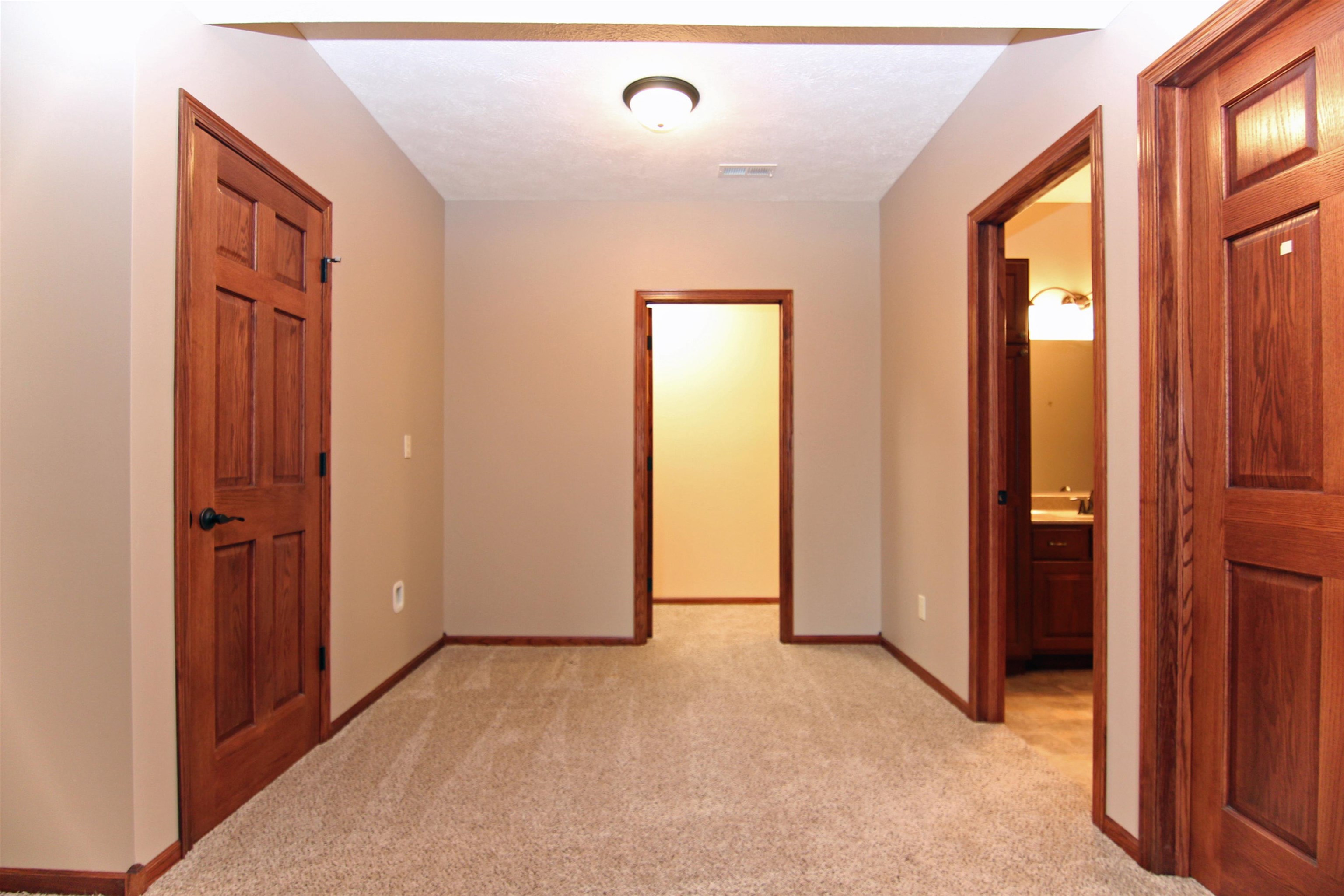 4702 10th Avenue Place, Kearney, Nebraska 68845, 5 Bedroom Bedrooms, ,3 BathroomBathrooms,Residential,for Sale,4702 10th Avenue Place,20261486