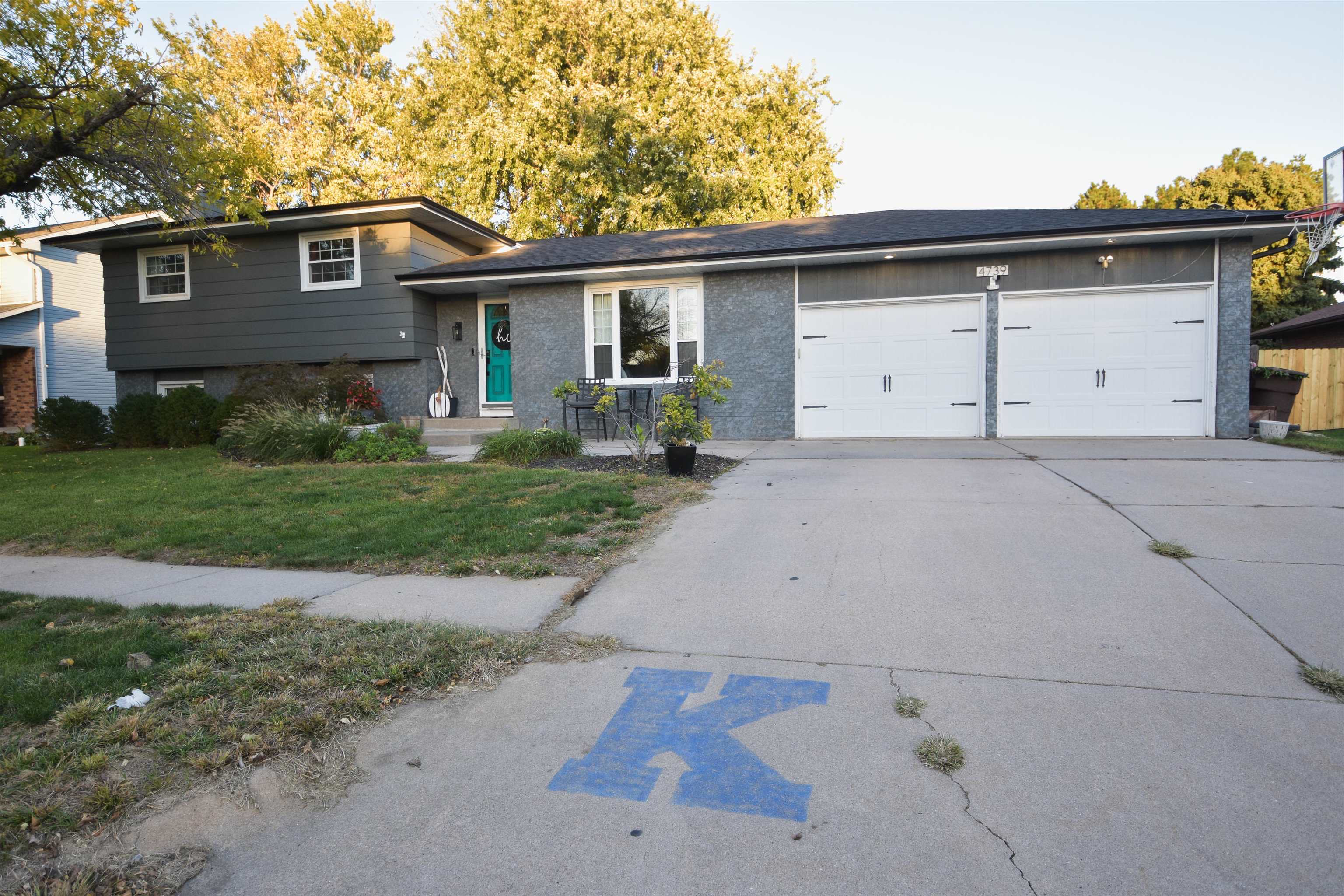 4739 G Avenue, Kearney, Nebraska 68847, 5 Bedroom Bedrooms, ,4 BathroomBathrooms,Residential,for Sale,4739 G Avenue,20261489
