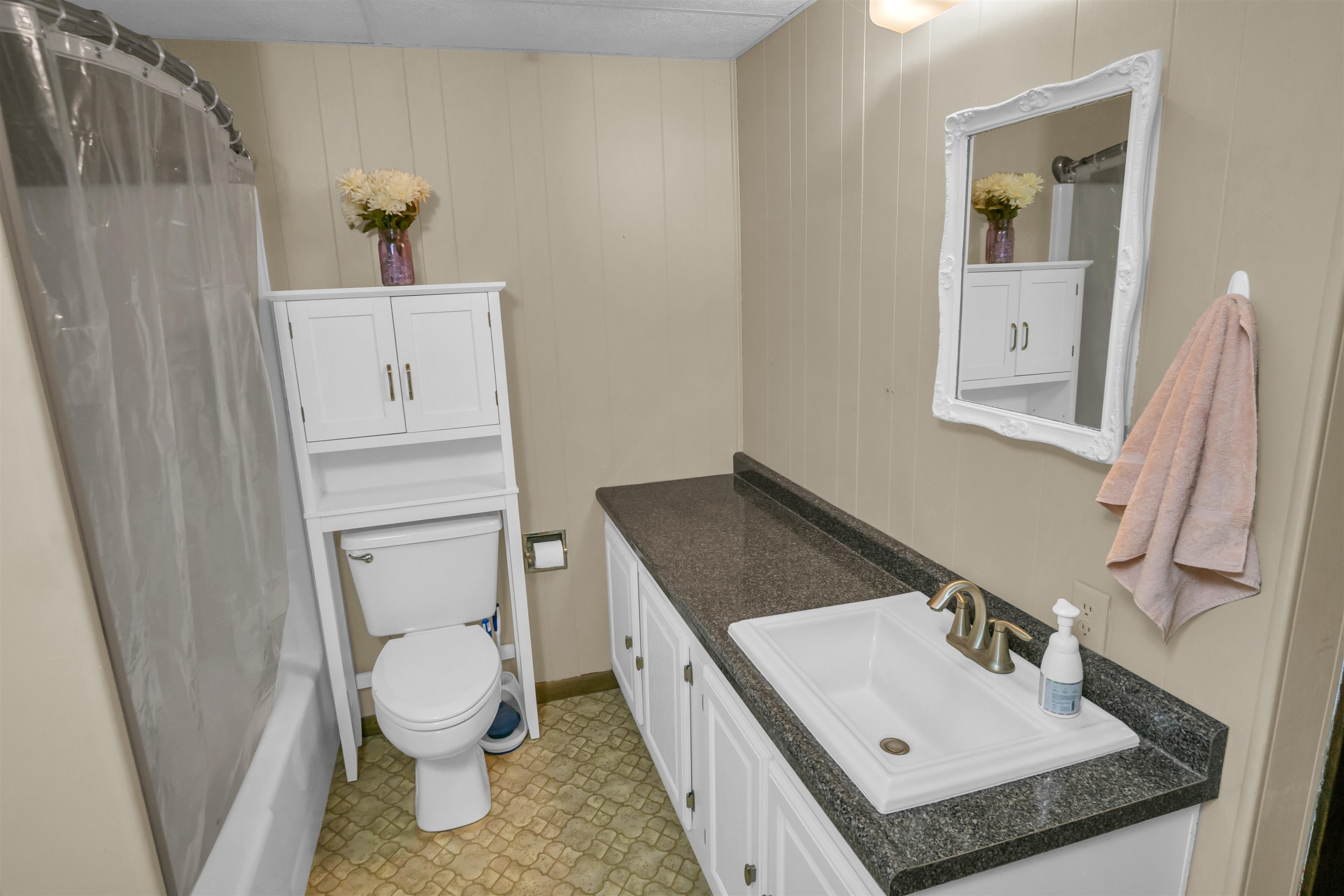 663 Western Avenue, Minden, Nebraska 68949, 4 Bedroom Bedrooms, ,2 BathroomBathrooms,Residential,for Sale,663 Western Avenue,20261493